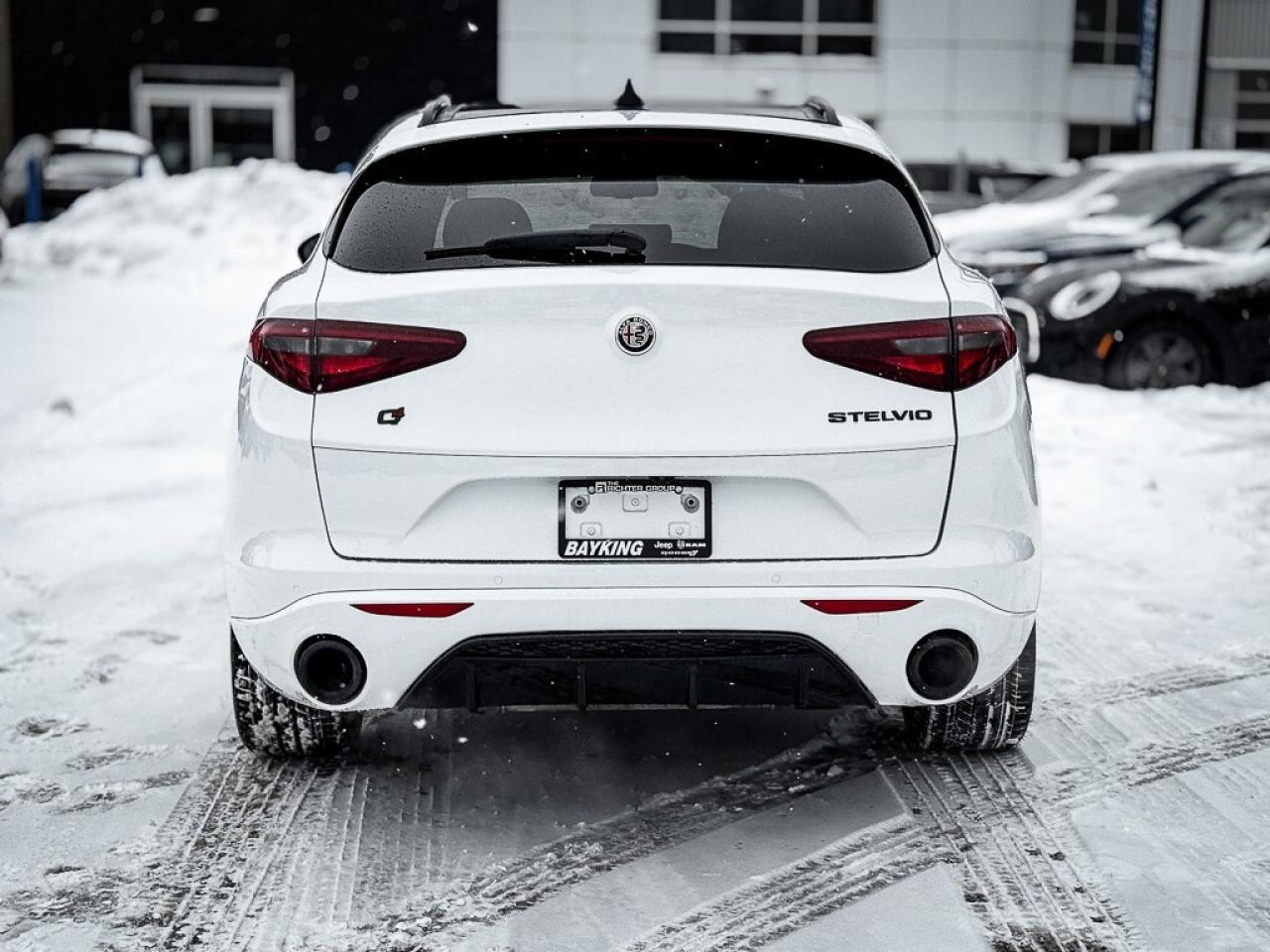 2023 Alfa Romeo Stelvio ti   AWD   PANO ROOF   HARMAN/KARDON AUDIO   REMOT Photo