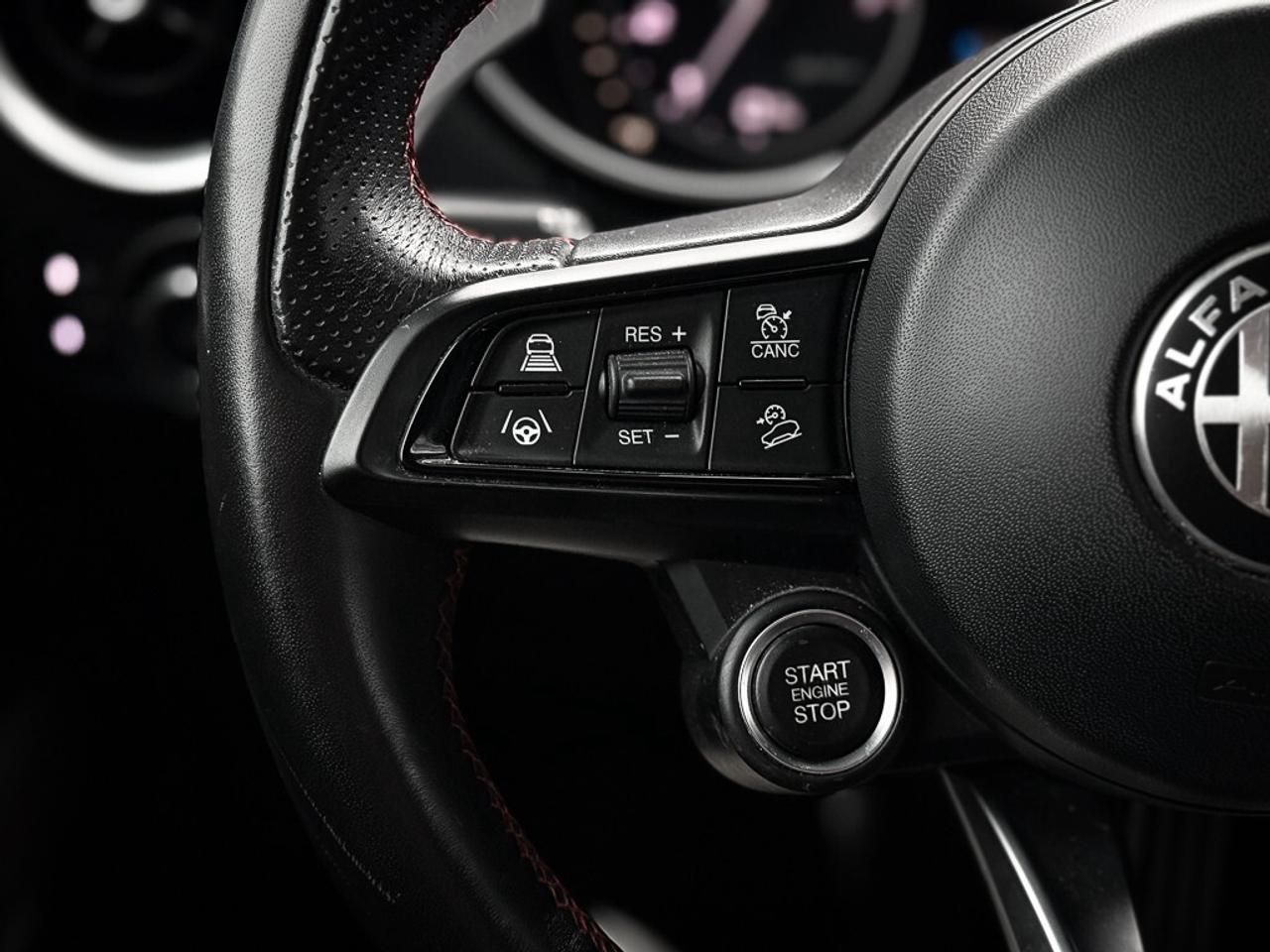 2023 Alfa Romeo Stelvio ti   AWD   PANO ROOF   HARMAN/KARDON AUDIO   REMOT Photo