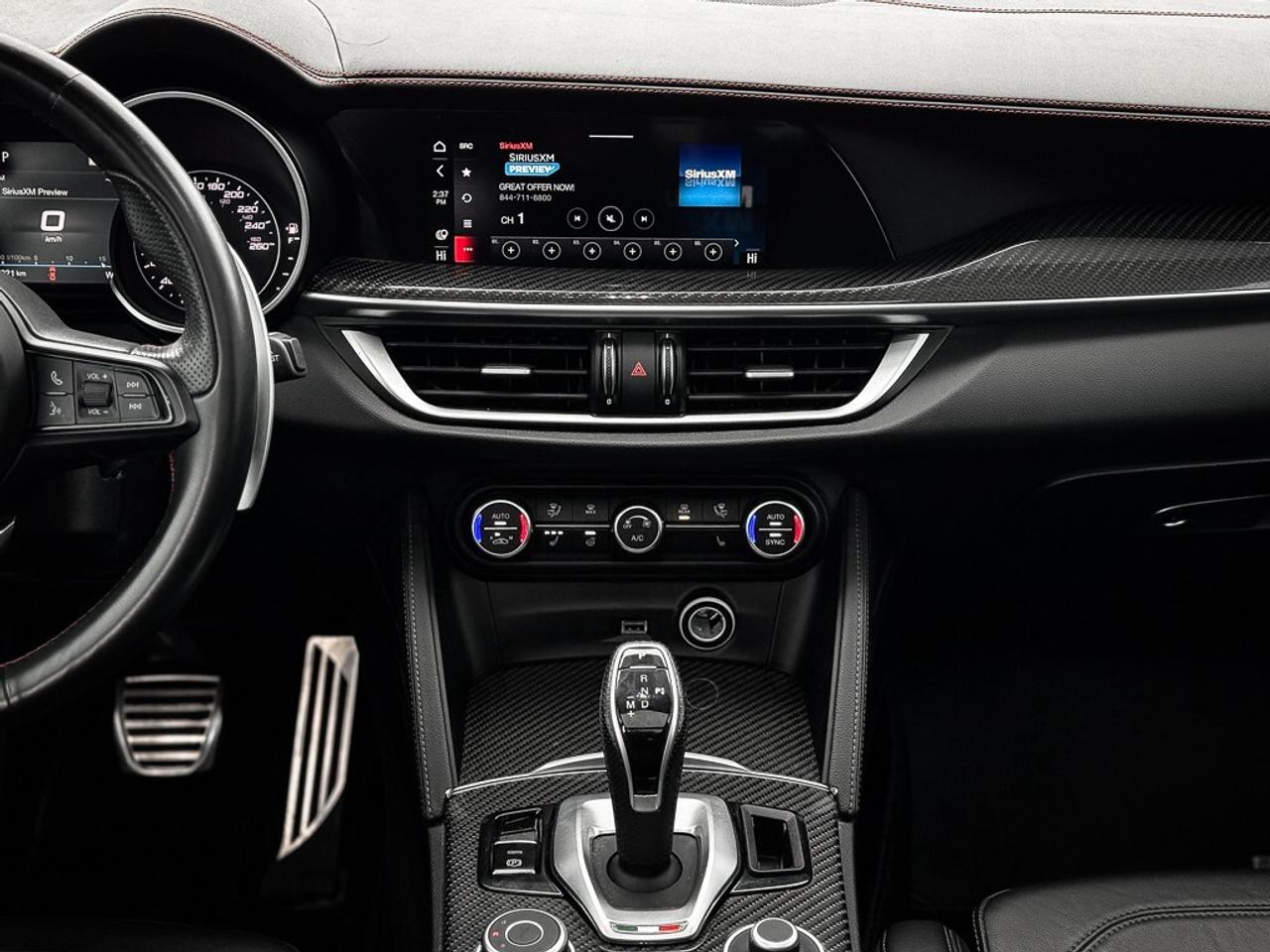 2023 Alfa Romeo Stelvio ti   AWD   PANO ROOF   HARMAN/KARDON AUDIO   REMOT Photo