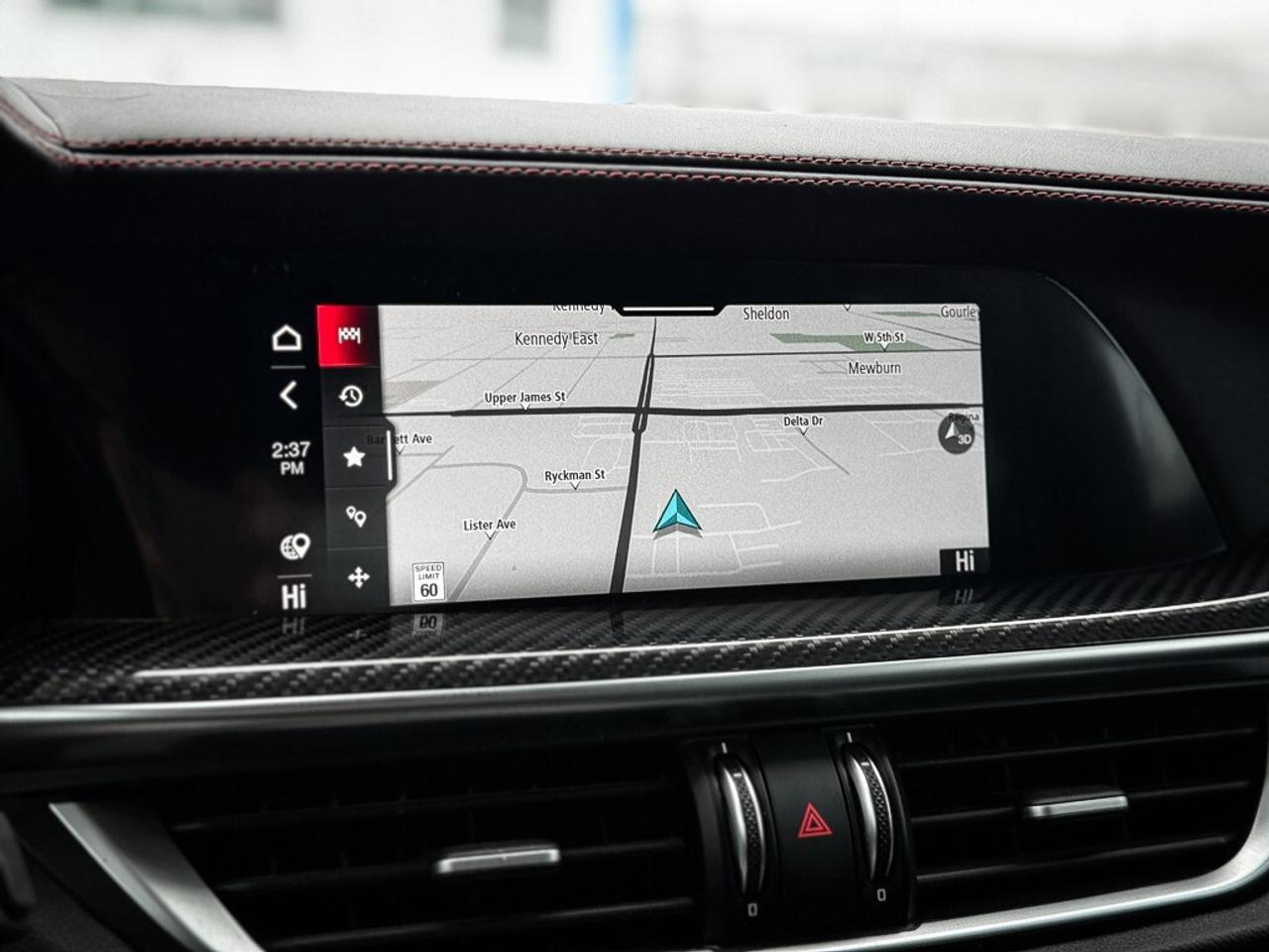 2023 Alfa Romeo Stelvio ti   AWD   PANO ROOF   HARMAN/KARDON AUDIO   REMOT Photo
