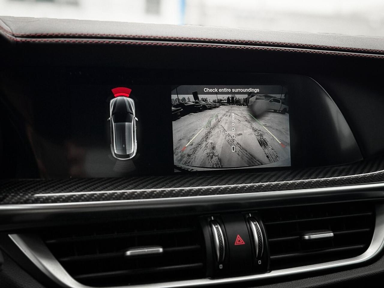 2023 Alfa Romeo Stelvio ti   AWD   PANO ROOF   HARMAN/KARDON AUDIO   REMOT Photo