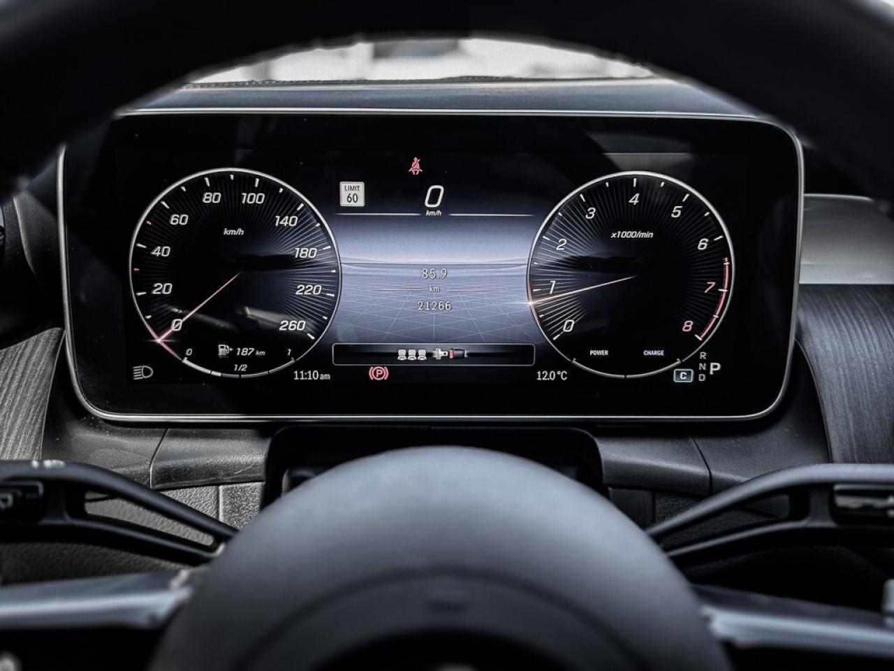 2024 Mercedes-Benz GLC300 HEATED SEATS + WHEEL   CARPLAY   PANO ROOF   BLI Photo