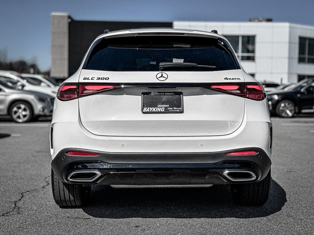 2024 Mercedes-Benz GLC300 HEATED SEATS + WHEEL   CARPLAY   PANO ROOF   BLI Photo