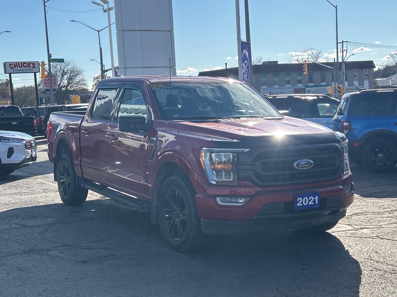 2021 Ford F-150 XLT CREW 3.5L 302A PKG LOW KM PWR HEATED SEATS FX4 Photo