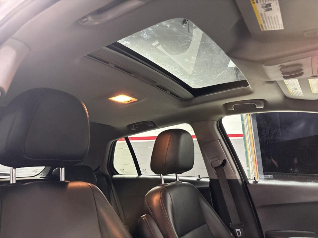 2020 Chevrolet Trax Luxurious Premier AWD Model   Heated Leather   Sun Photo