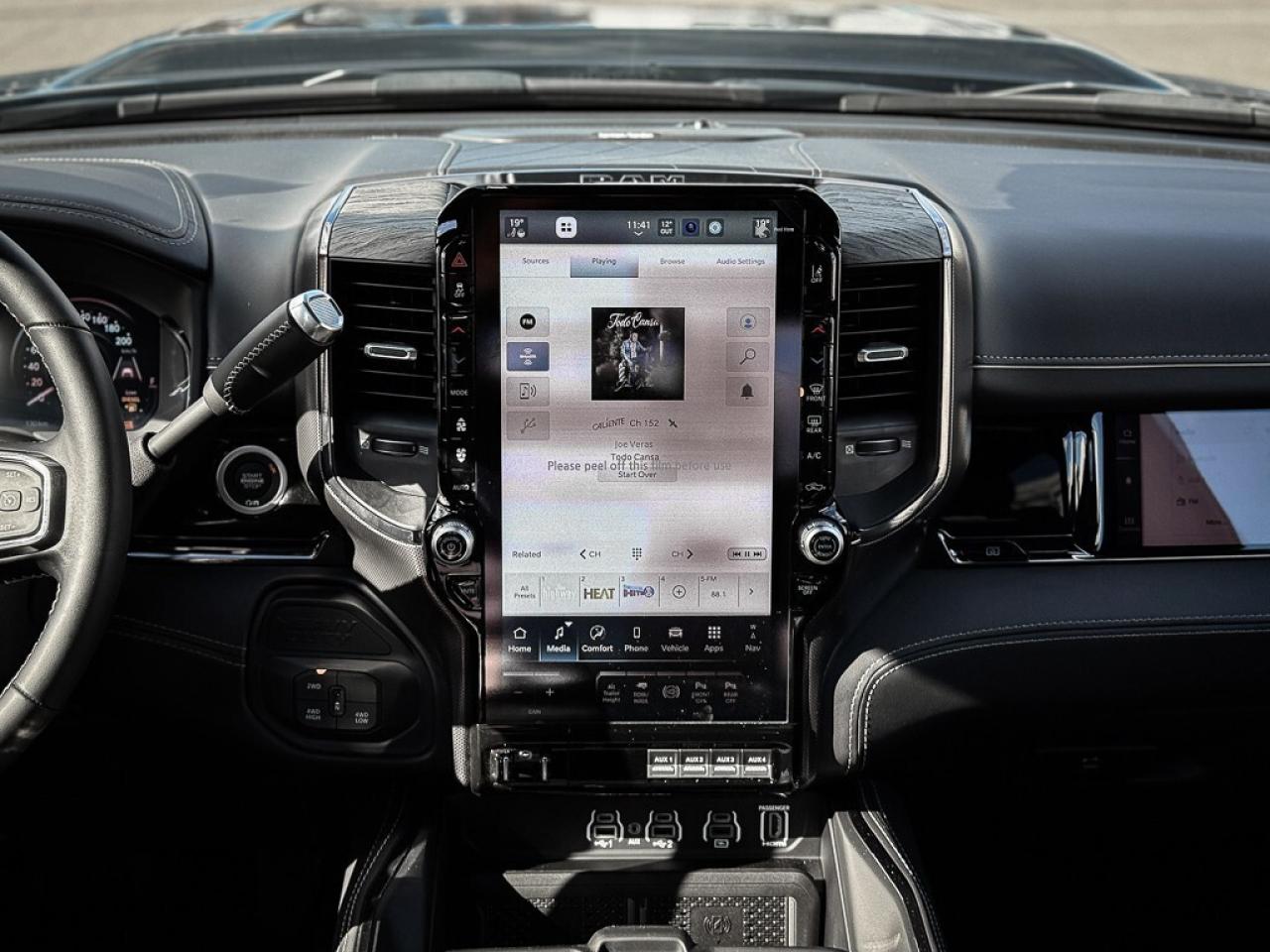 2025 RAM 3500 Limited   CREW   DUALLY   NIGHT EDITION   MAX TOW Photo