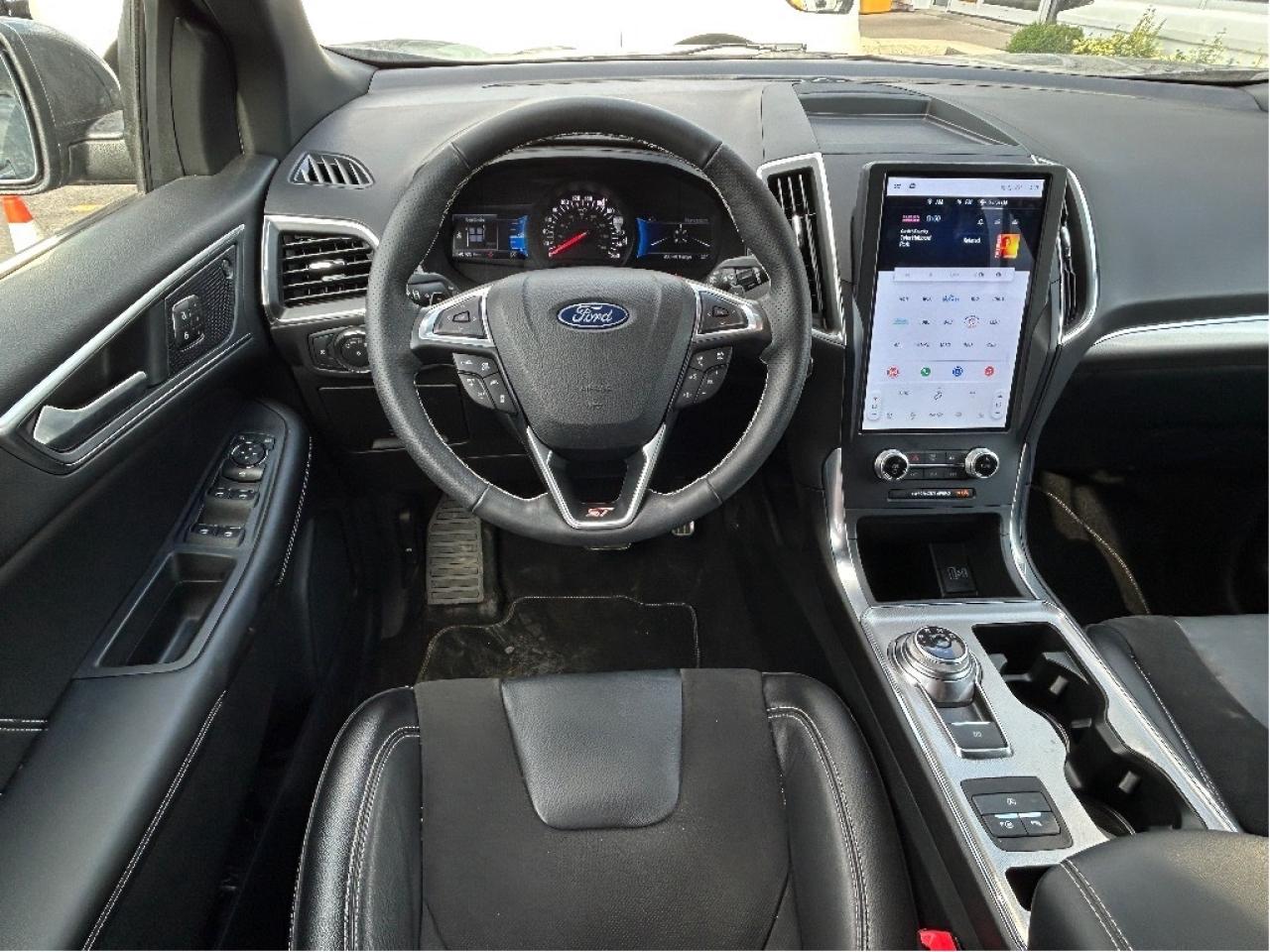 2022 Ford Edge ST 2.7L AWD PREMIUM INTERIOR PANO ROOF T TOW Photo
