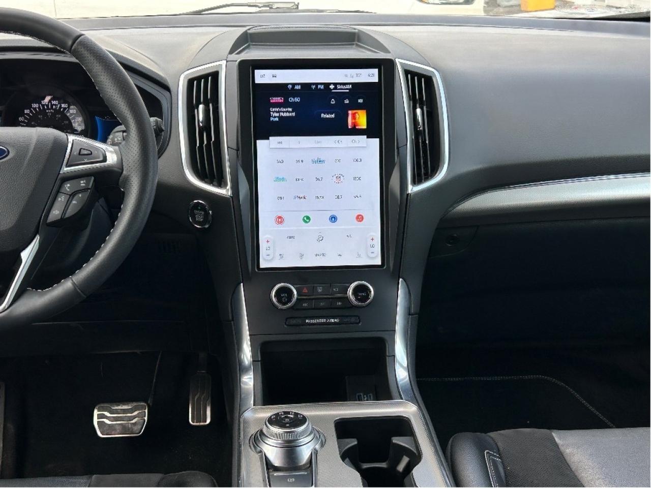 2022 Ford Edge ST 2.7L AWD PREMIUM INTERIOR PANO ROOF T TOW Photo