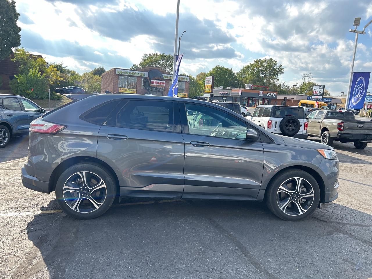 2022 Ford Edge ST 2.7L AWD PREMIUM INTERIOR PANO ROOF T TOW Photo