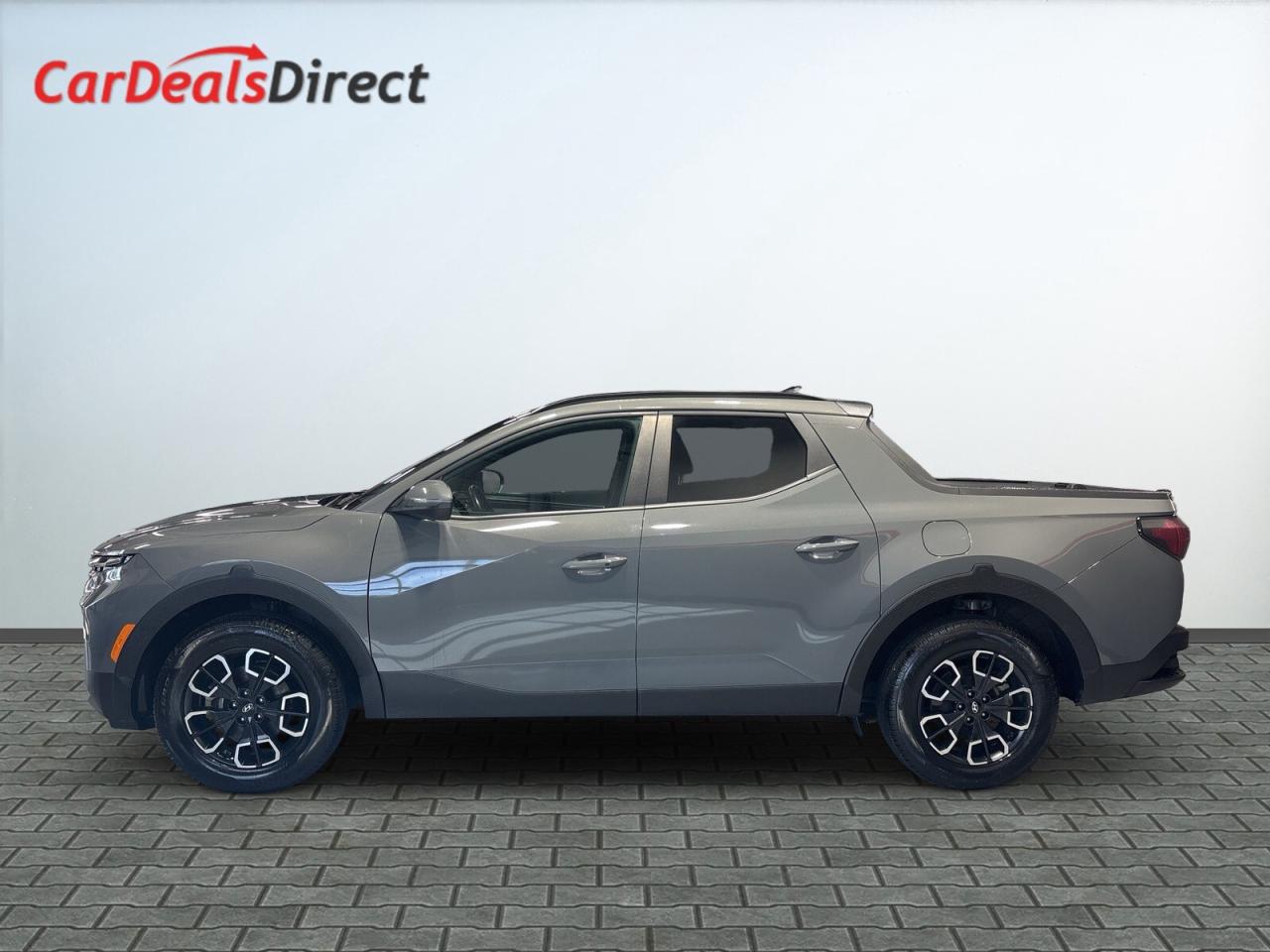 2023 Hyundai Santa Cruz Preferred AWD / Lane Depart / Blind Spot Assist / Photo4