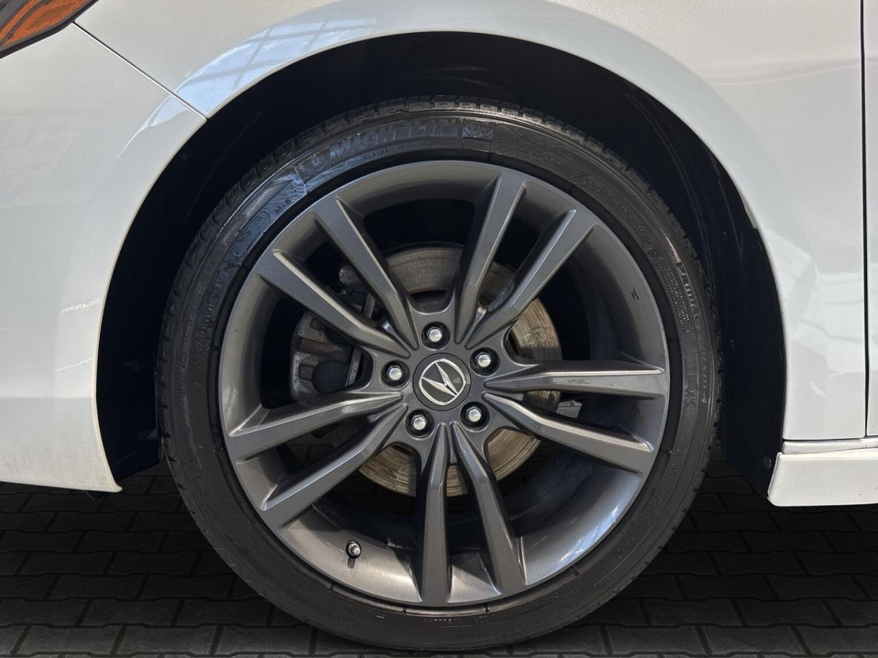 2019 Acura TLX SH-AWD Tech A-Spec / Leather / NAVI / Sunroof / Ca Photo