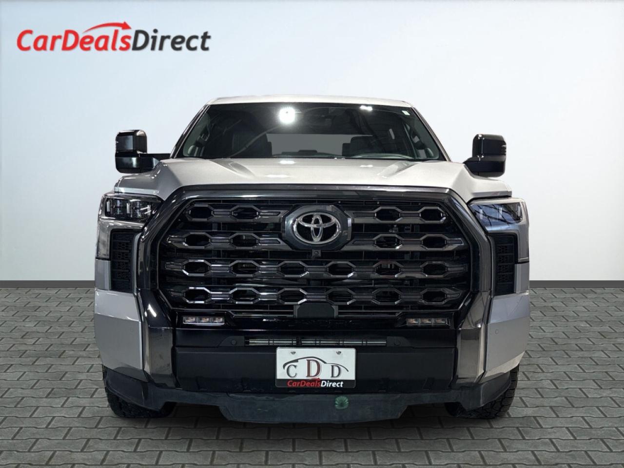2023 Toyota Tundra PLATINUM/CREWMAX 1794/Immaculate Condition / No ac Photo