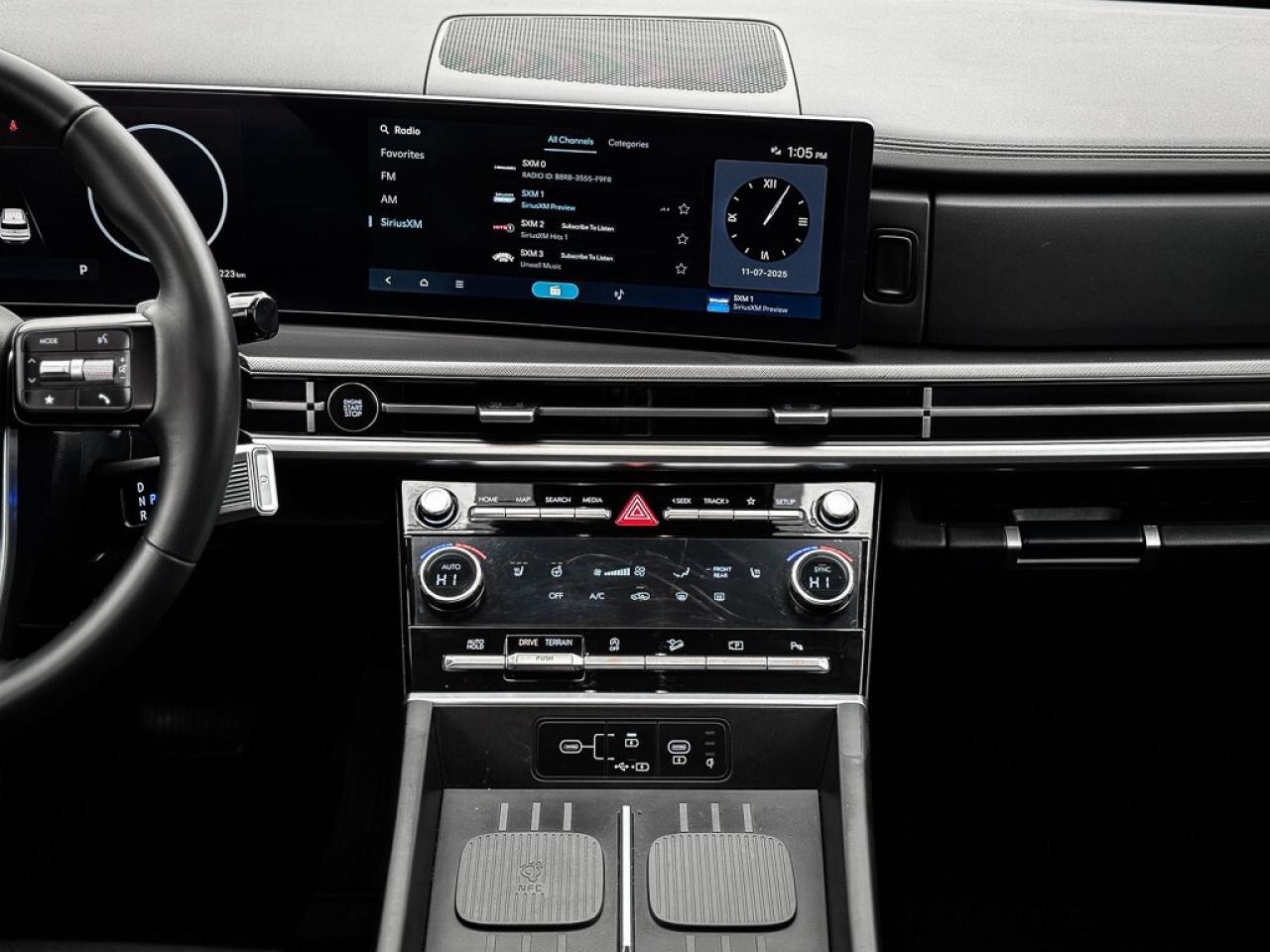 2025 Hyundai Santa Fe XRT   AWD   HEATED SEATS   REMOTE START   CARPLAY Photo