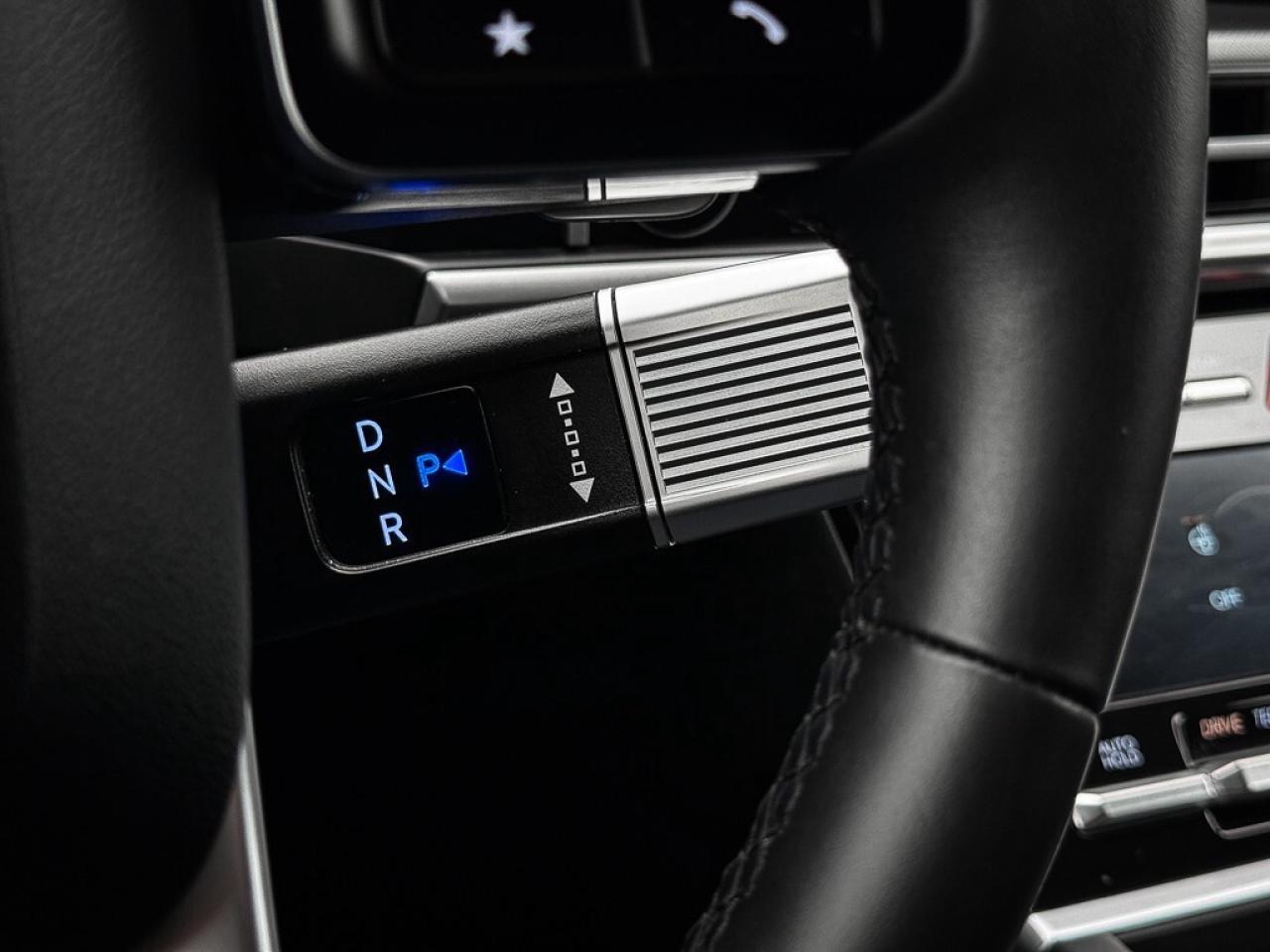 2025 Hyundai Santa Fe XRT   AWD   HEATED SEATS   REMOTE START   CARPLAY Photo