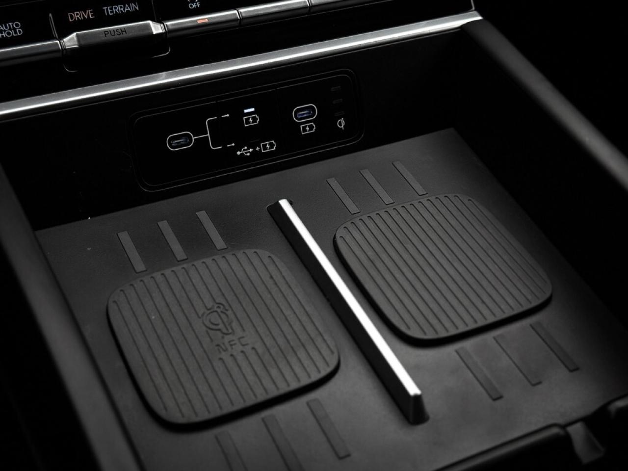 2025 Hyundai Santa Fe XRT   AWD   HEATED SEATS   REMOTE START   CARPLAY Photo