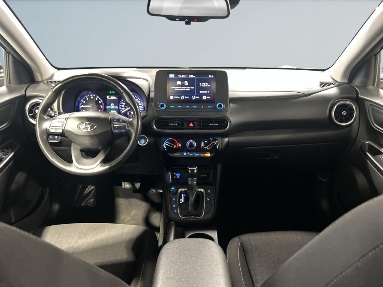 2022 Hyundai KONA 2.0L Preferred AWD / Lane depart Assist / Active C Photo