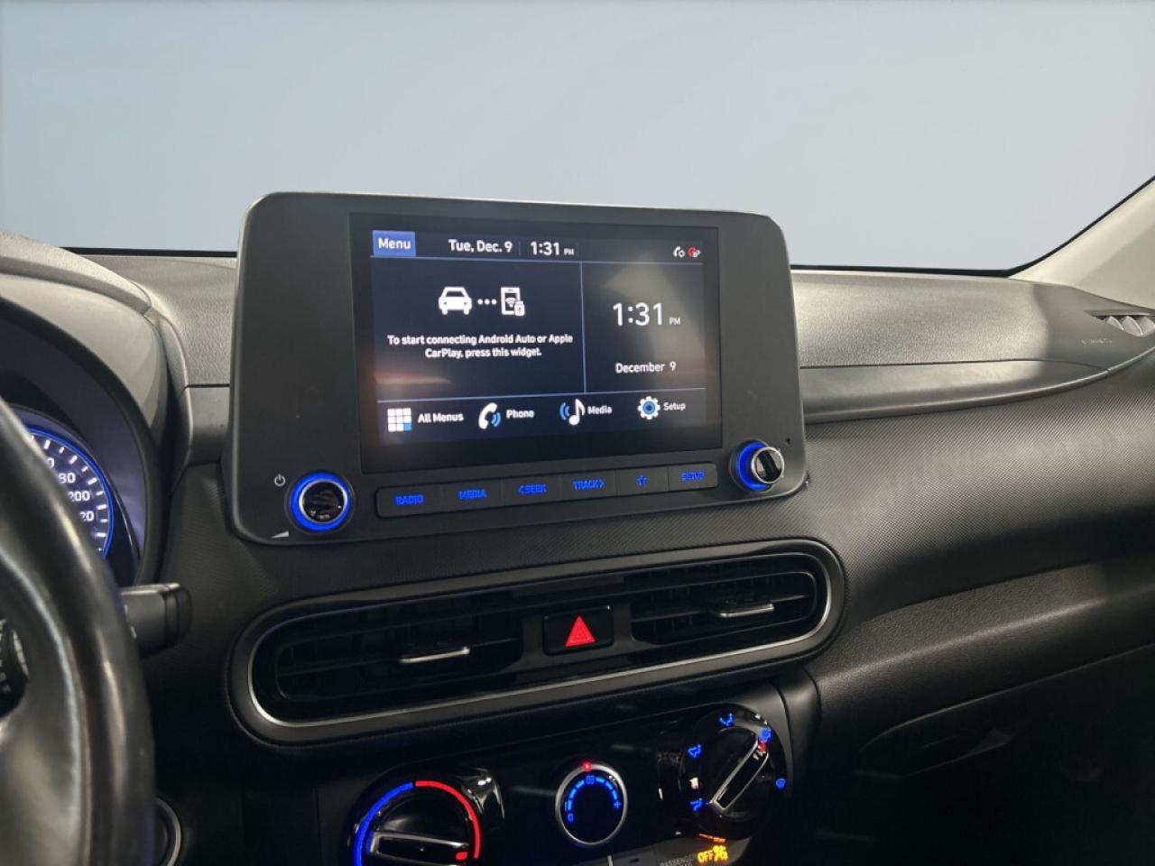 2022 Hyundai KONA 2.0L Preferred AWD / Lane depart Assist / Active C Photo