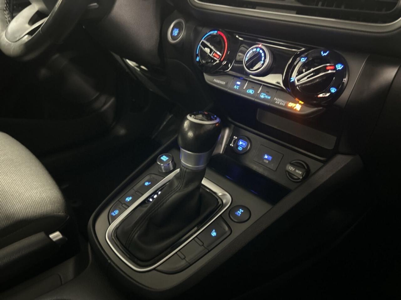 2022 Hyundai KONA 2.0L Preferred AWD / Lane depart Assist / Active C Photo