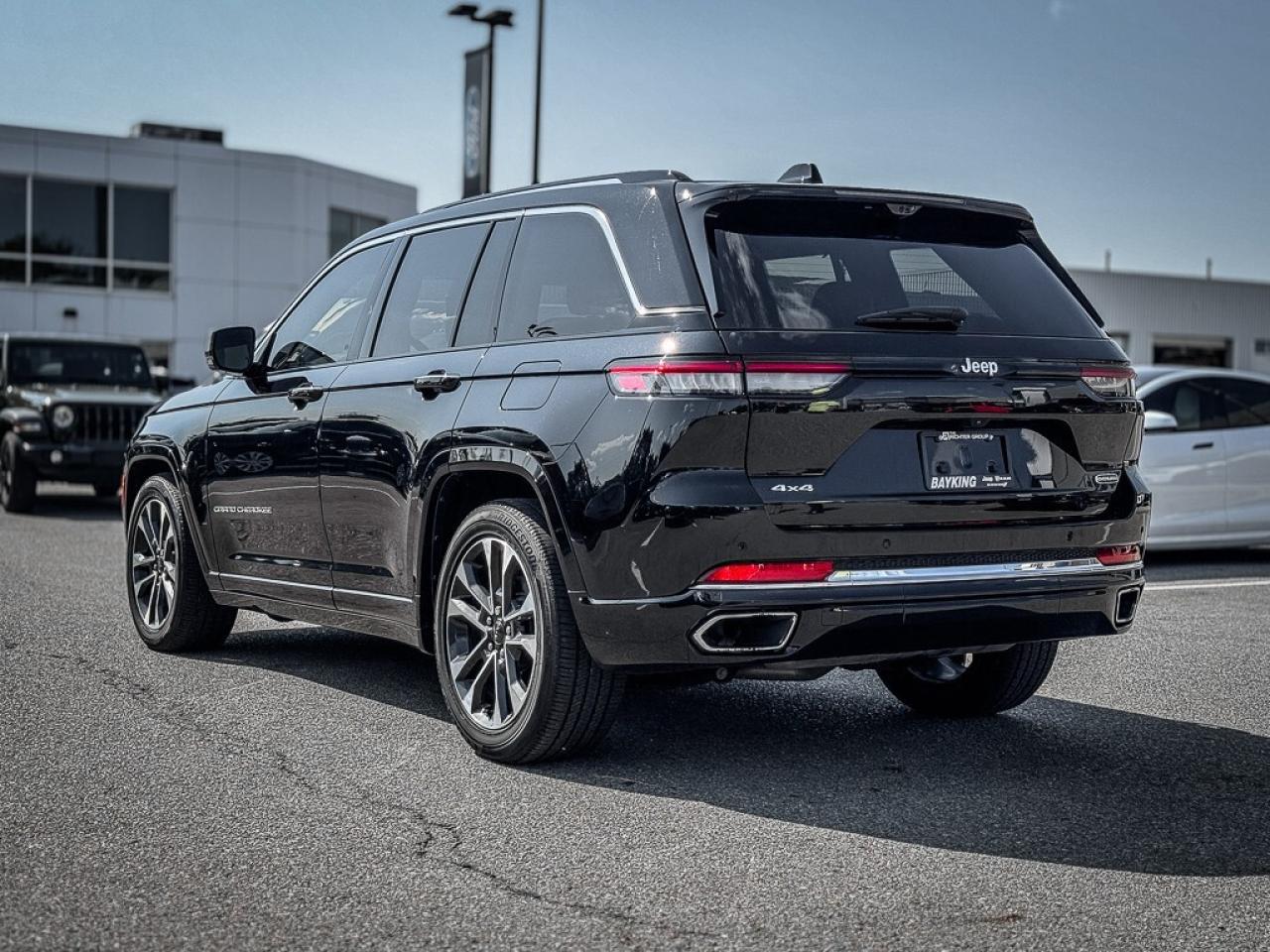 2022 Jeep Grand Cherokee Overland   MASSAGE SEATING   HEATED/VENTED LEATHER Photo