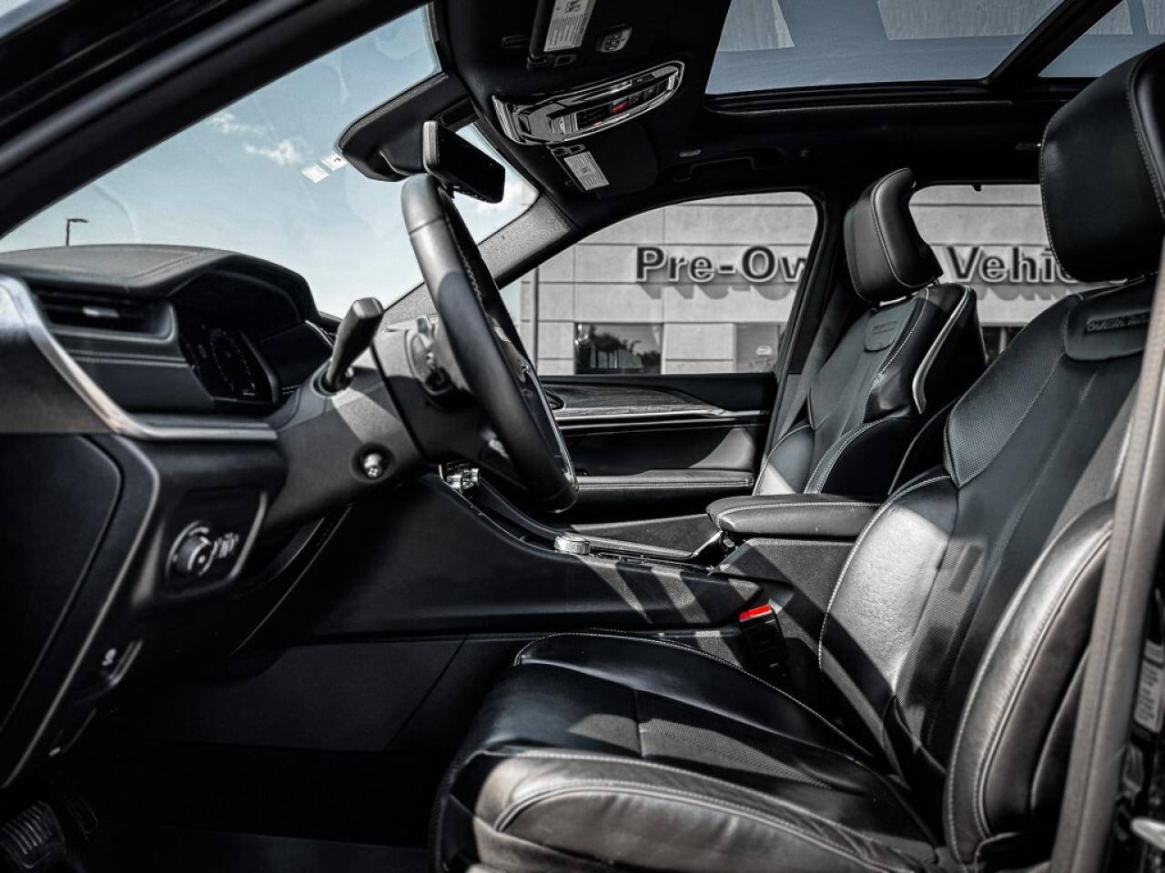 2022 Jeep Grand Cherokee Overland   MASSAGE SEATING   HEATED/VENTED LEATHER Photo