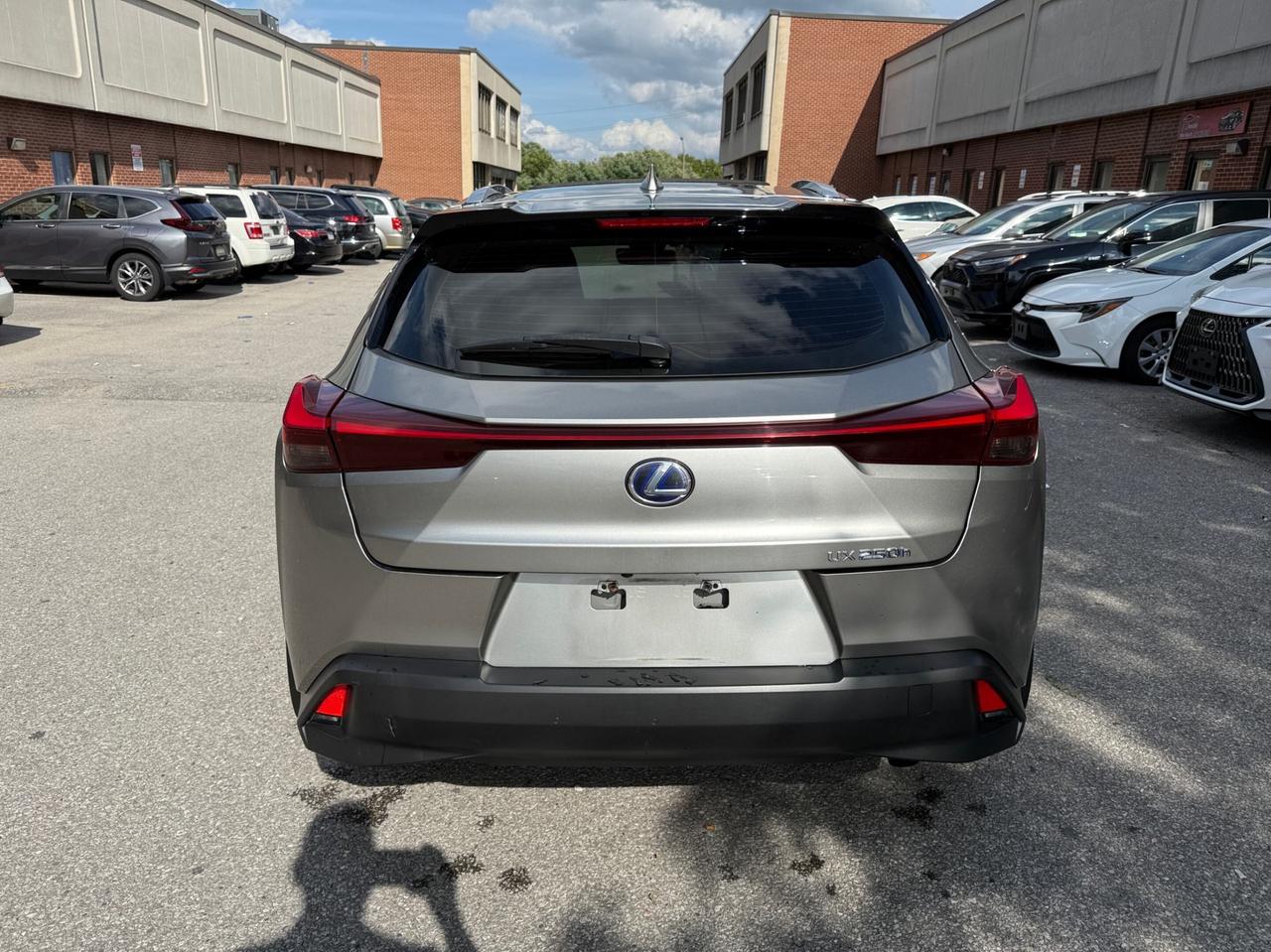 2019 Lexus UX UX 250h CVT, PREMIUM PACKAGE, NO ACCIDENT Photo