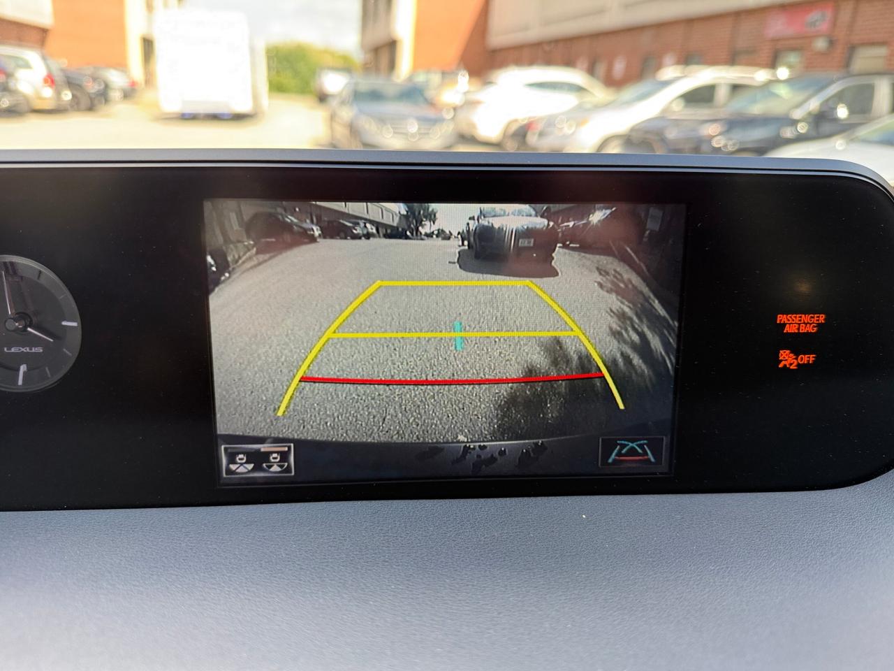 2019 Lexus UX UX 250h CVT, PREMIUM PACKAGE, NO ACCIDENT Photo