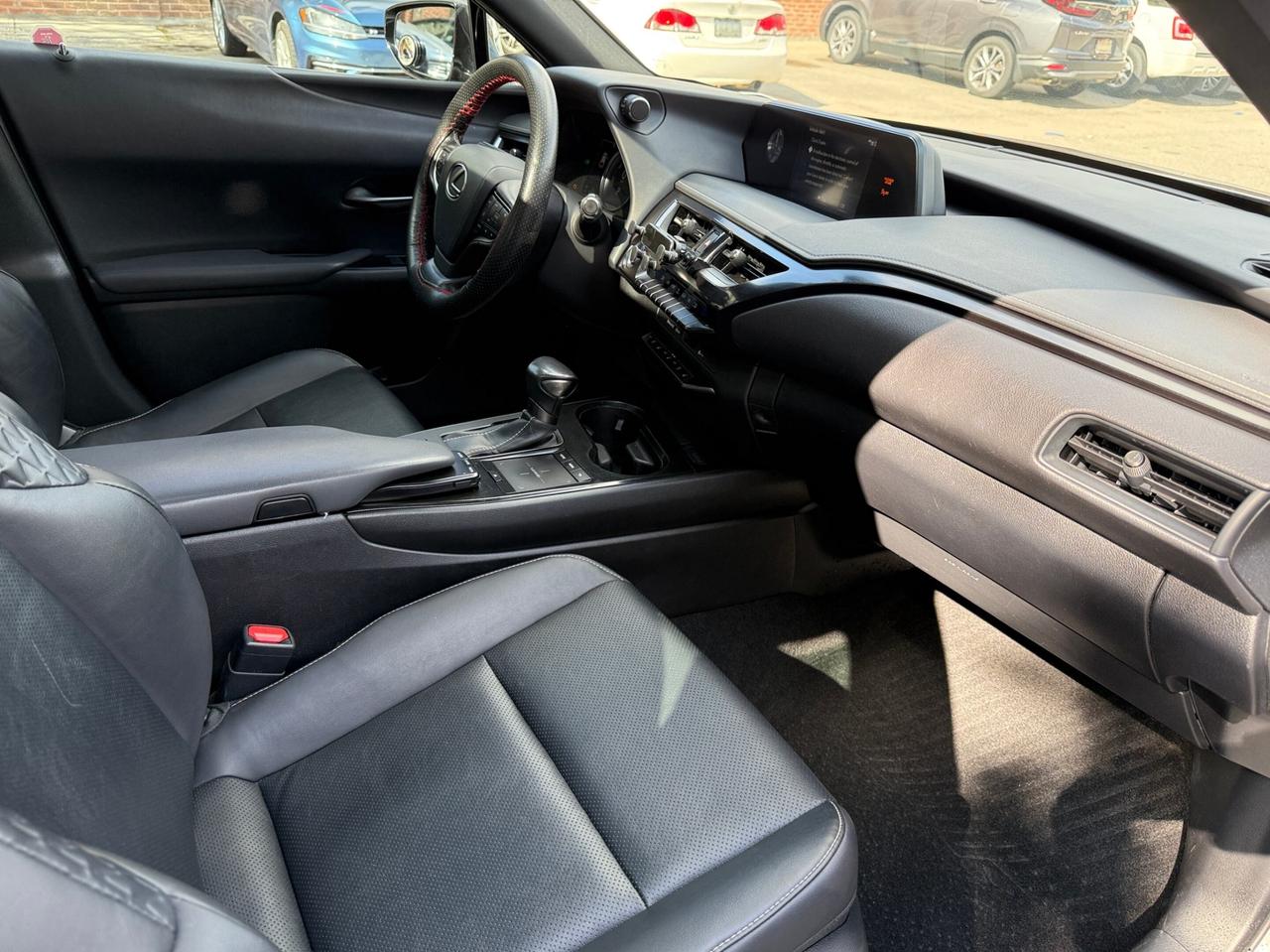 2019 Lexus UX UX 250h CVT, PREMIUM PACKAGE, NO ACCIDENT Photo