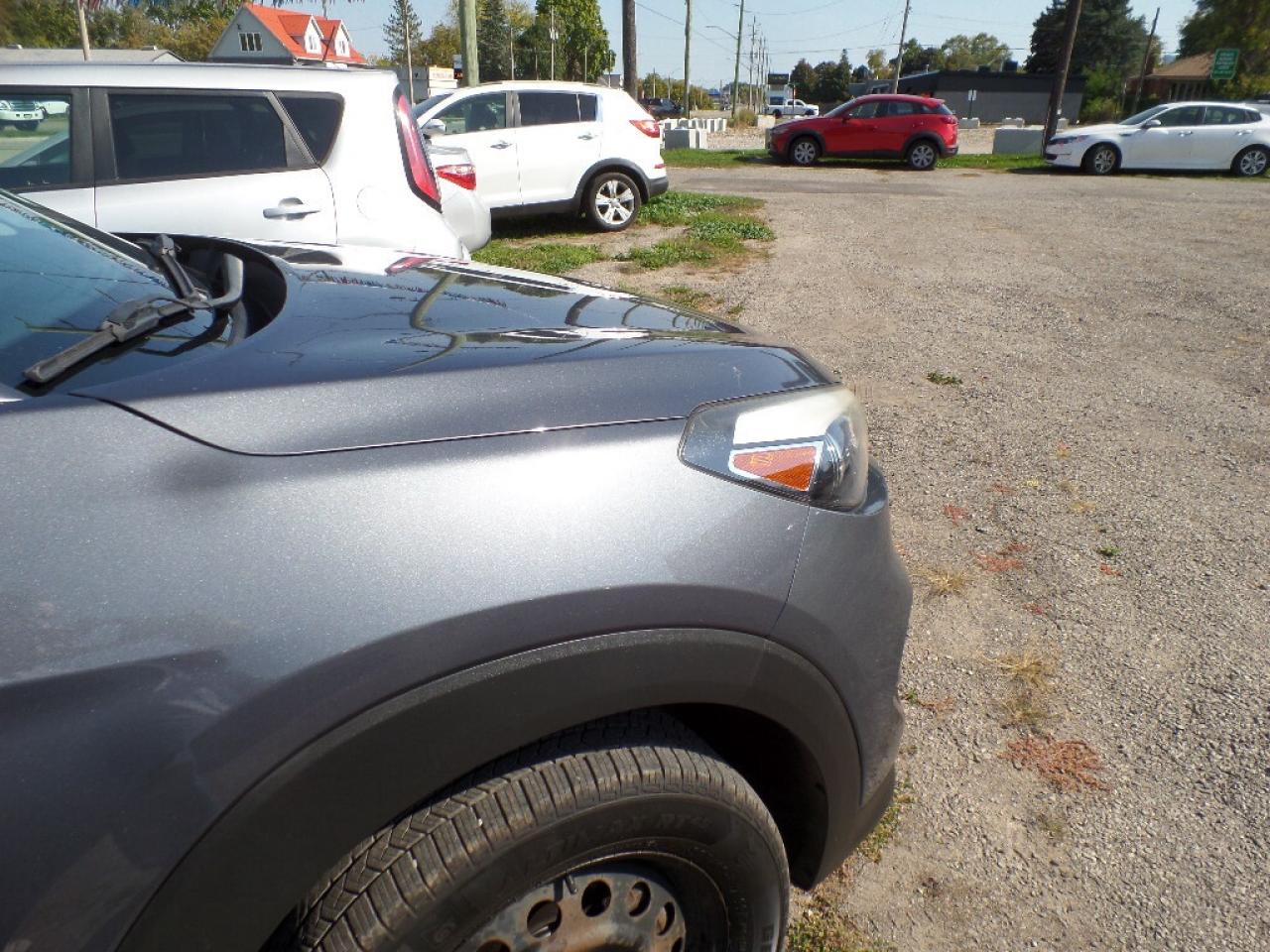 2017 Hyundai Tucson AWD 4DR 2.0L PREMIUM Photo