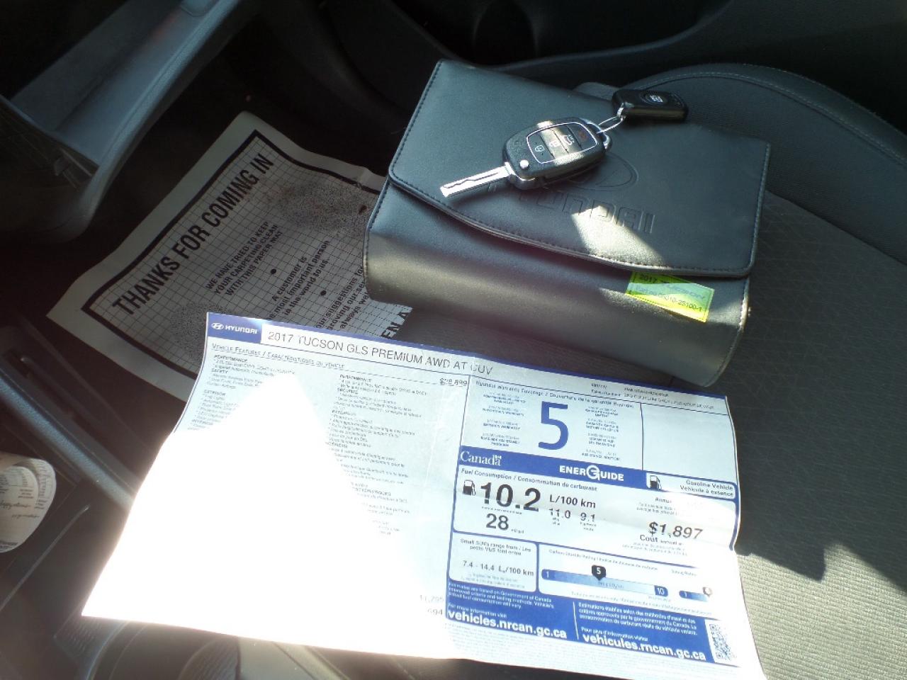 2017 Hyundai Tucson AWD 4DR 2.0L PREMIUM Photo