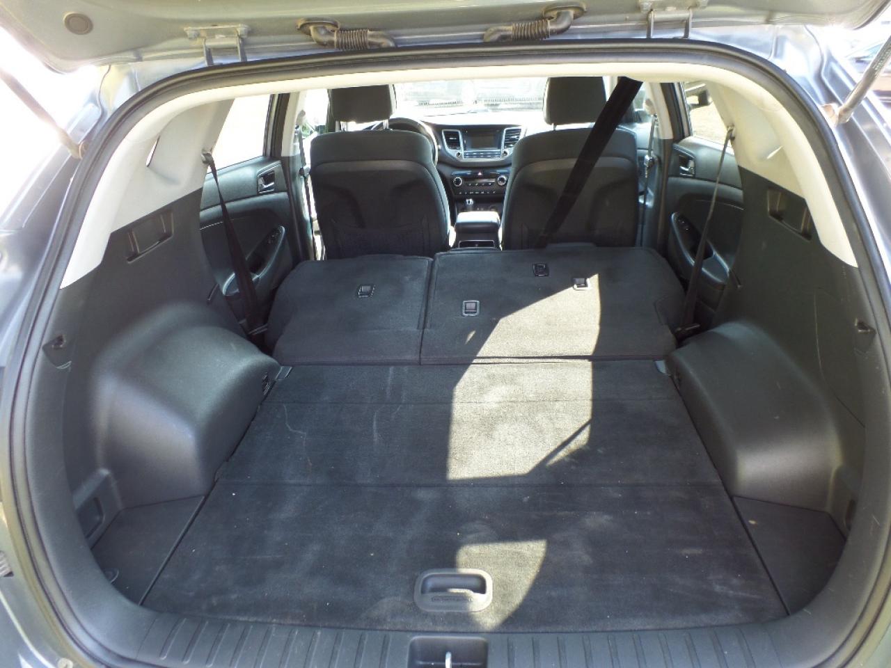 2017 Hyundai Tucson AWD 4DR 2.0L PREMIUM Photo