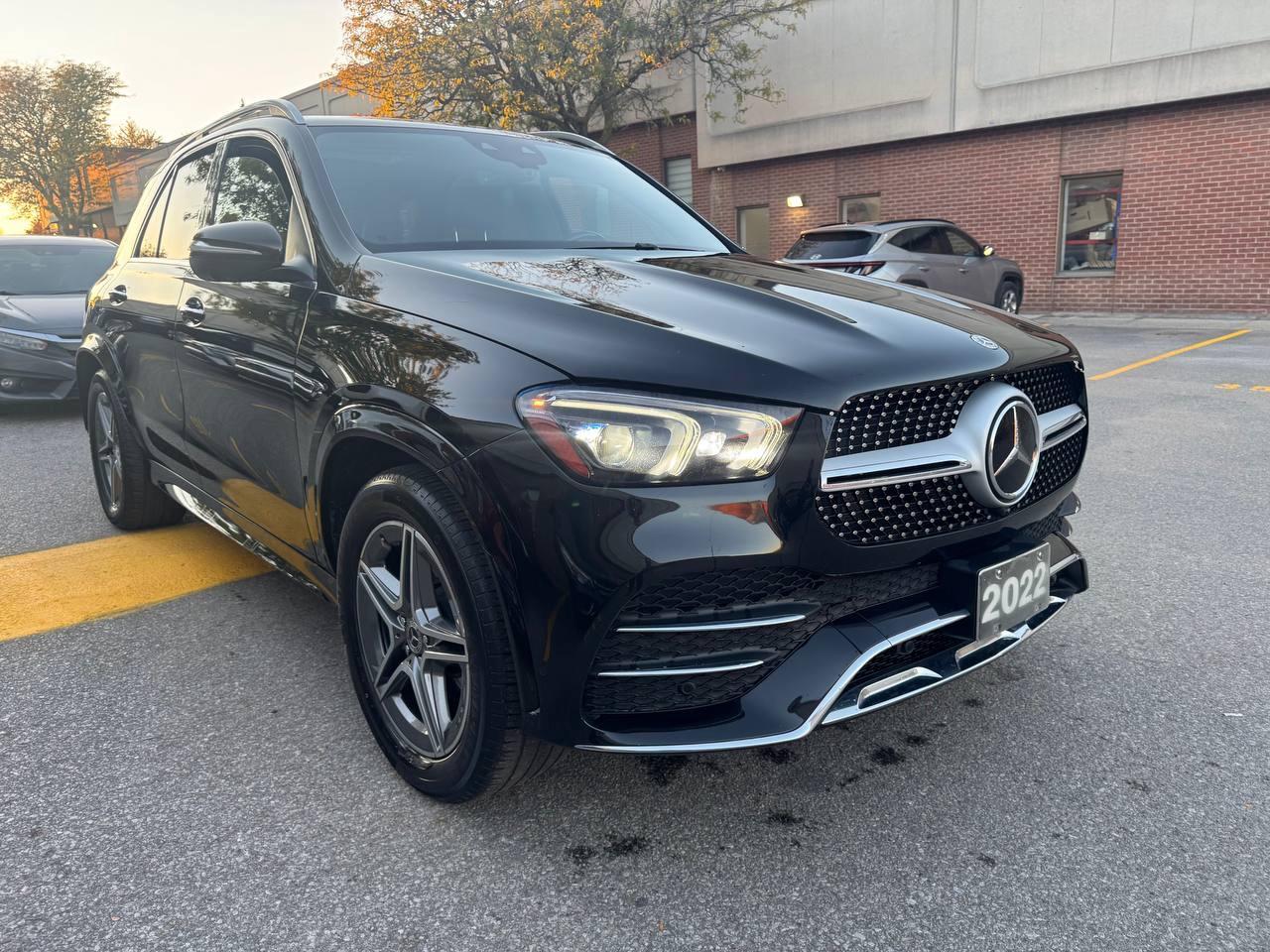 2022 Mercedes-Benz GLE GLE 350 4MATIC SUV, DISTRONIC, ONE OWNER, NO ACCID Photo2