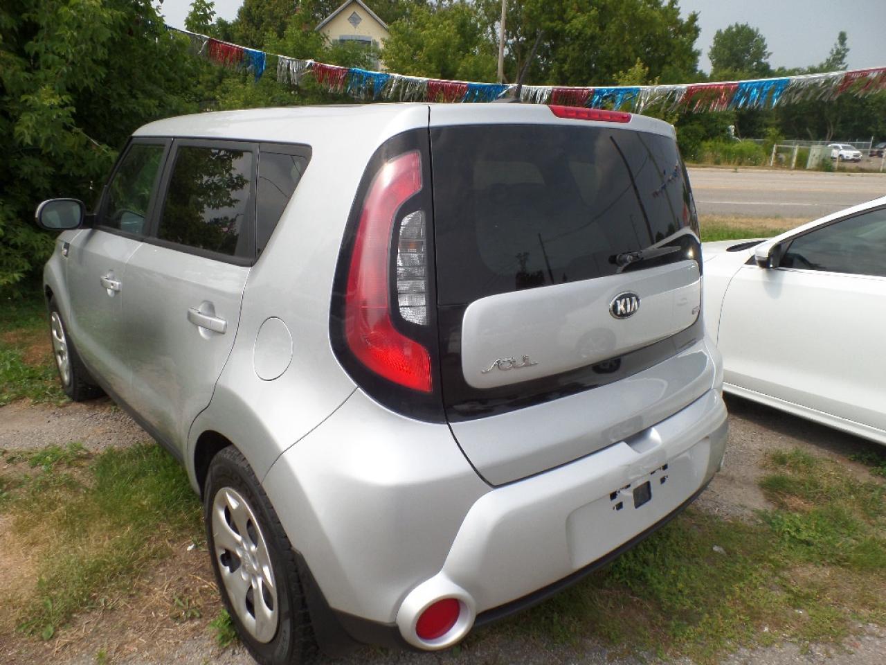 2014 Kia Soul 5DR WGN AUTO LX Photo3