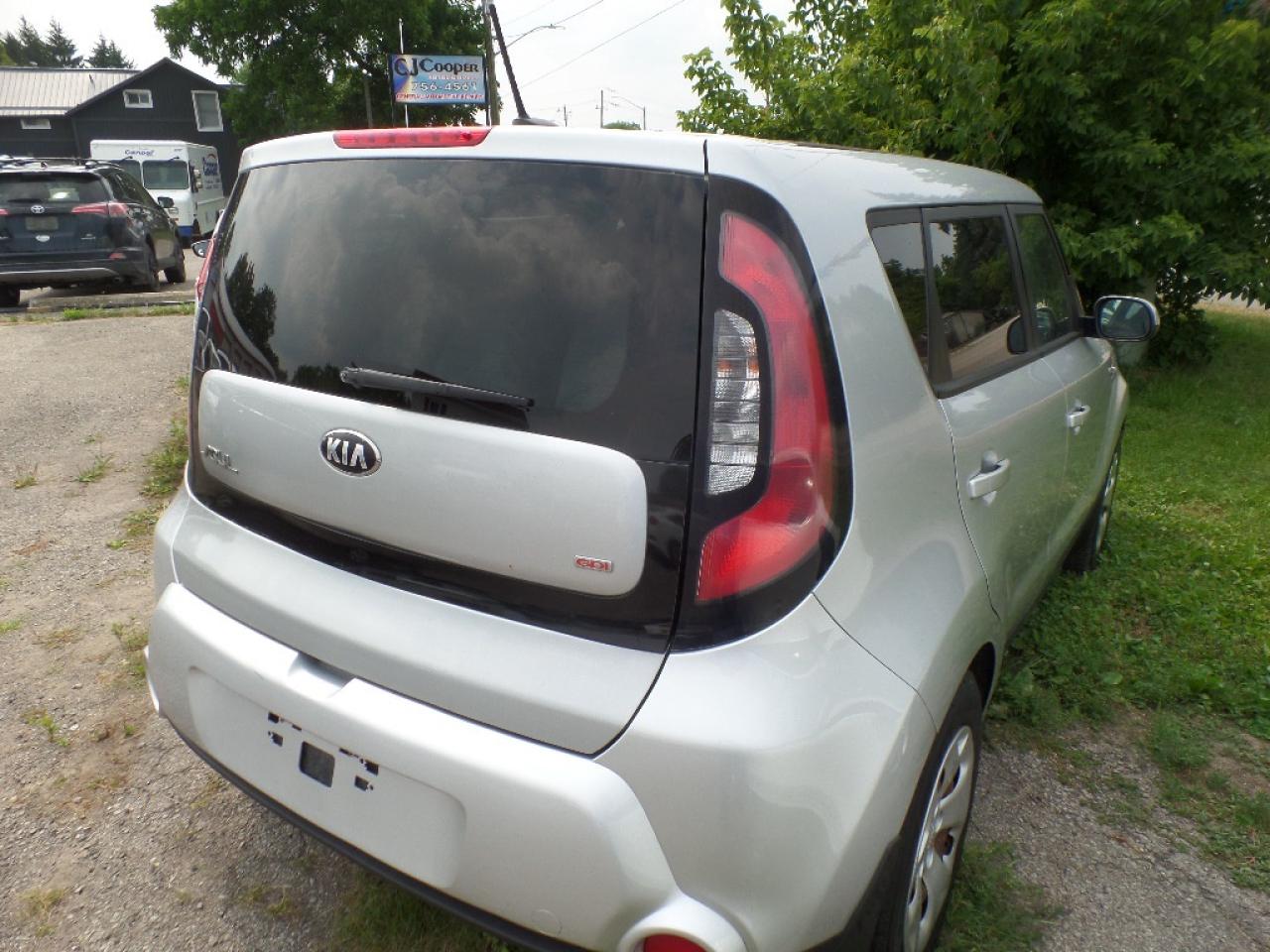 2014 Kia Soul 5DR WGN AUTO LX Photo