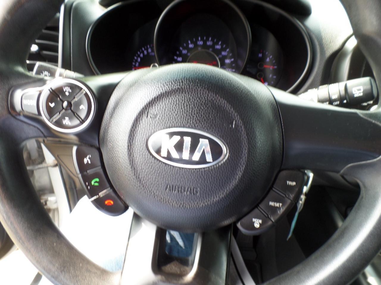 2014 Kia Soul 5DR WGN AUTO LX Photo
