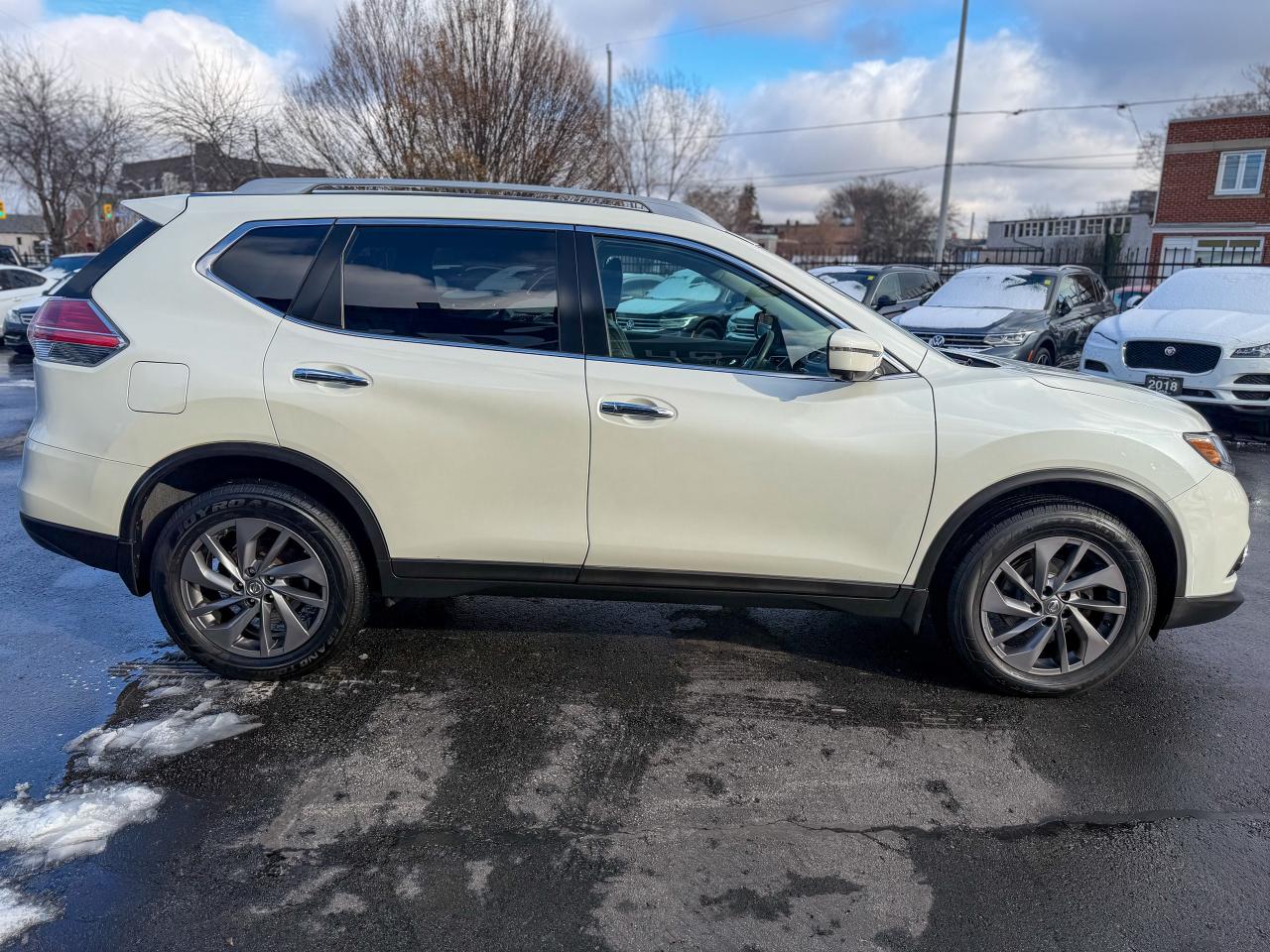 2016 Nissan Rogue SL/BSM/NAVI/PANO/360 CAMERA/AWD/NO ACCIDENTS/2.5L Photo