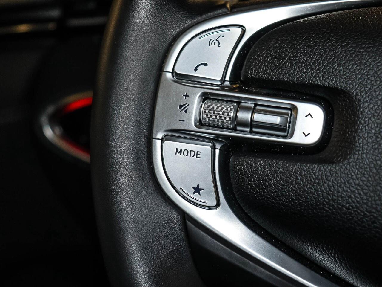 2025 Genesis GV70 2.5T ADVANCED PLU Photo