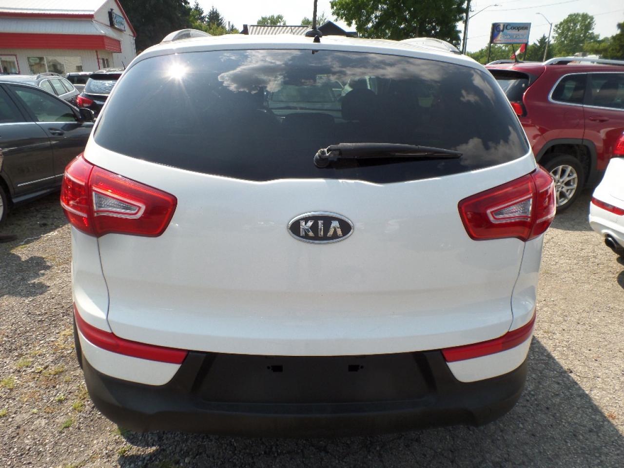 2011 Kia Sportage AWD 4dr I4 Auto EX *Ltd Avail* Photo