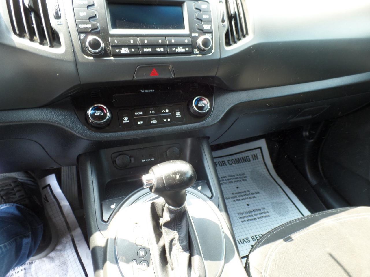 2011 Kia Sportage AWD 4dr I4 Auto EX *Ltd Avail* Photo