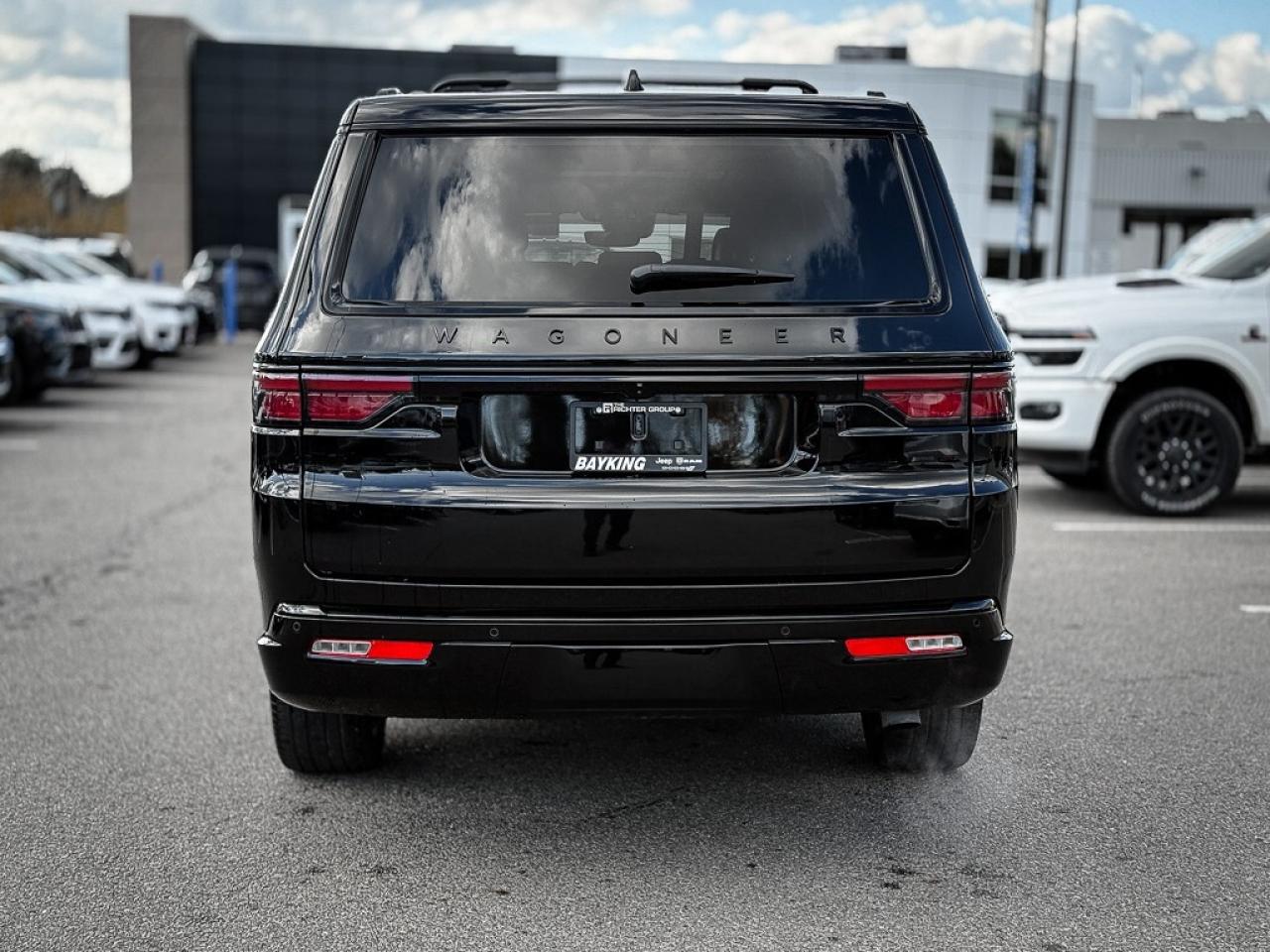 2025 Jeep Wagoneer L Series II Carbide   SERIES 2   CARBIDE   PANO ROOF Photo