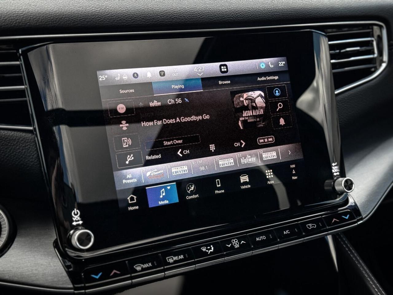 2025 Jeep Wagoneer L Series II Carbide   SERIES 2   CARBIDE   PANO ROOF Photo