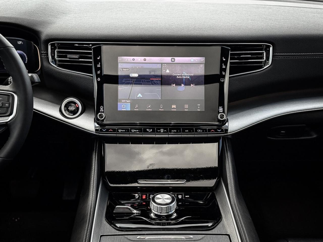 2025 Jeep Wagoneer L Series II Carbide   SERIES 2   CARBIDE   PANO ROOF Photo