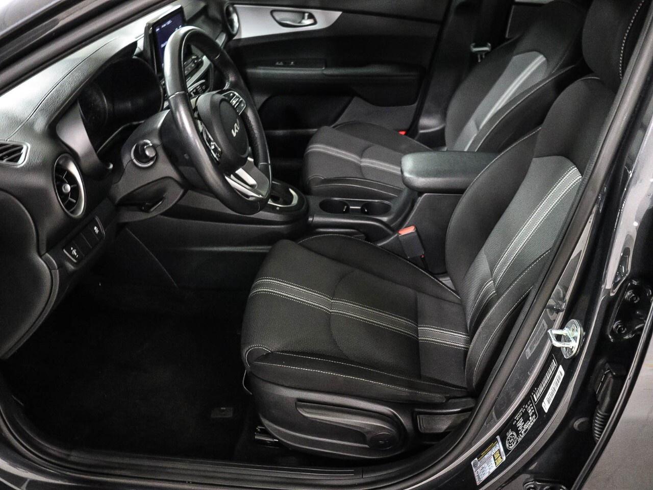 2022 Kia Forte LX Photo