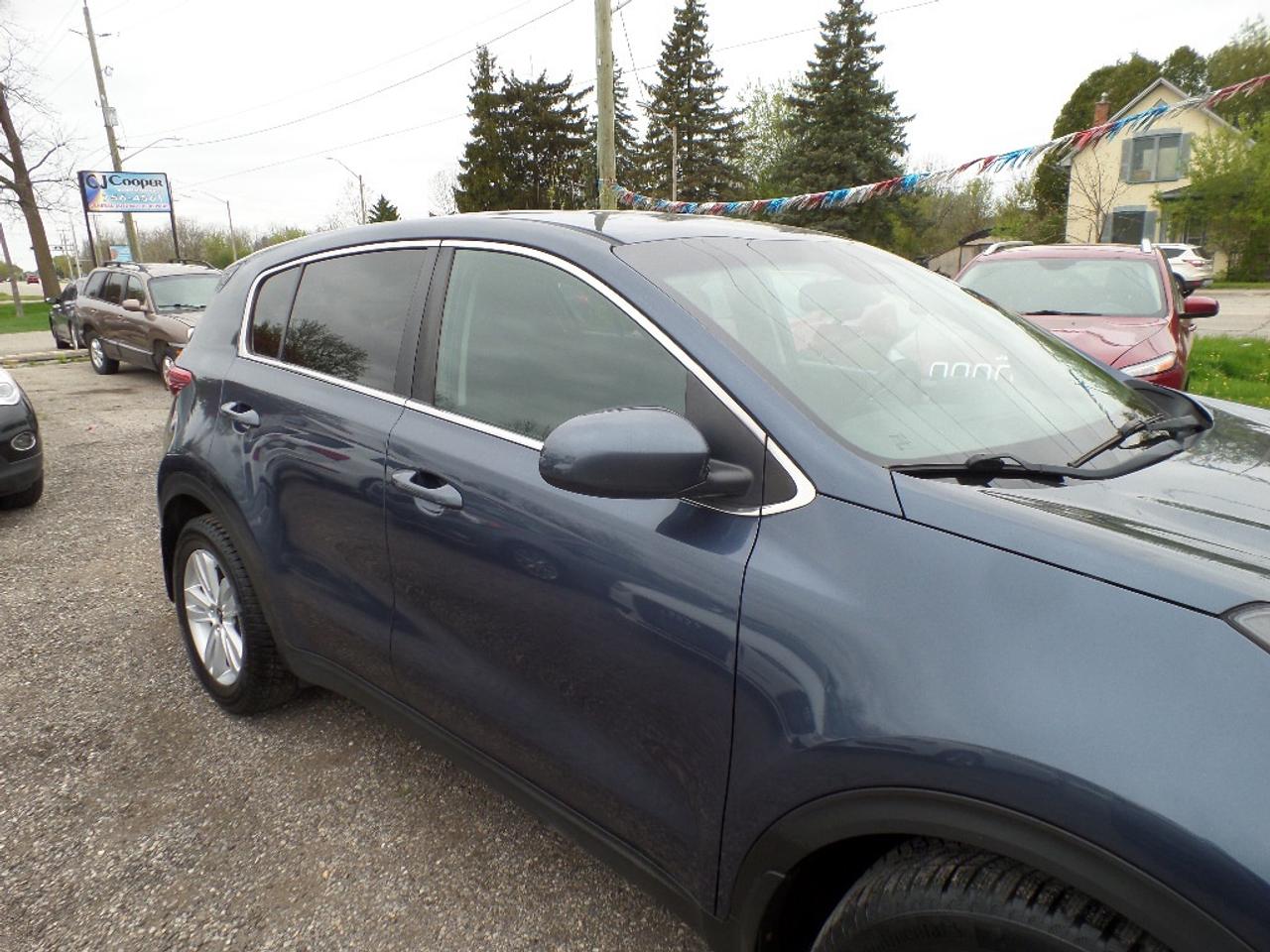 2017 Kia Sportage FWD 4dr LX Photo