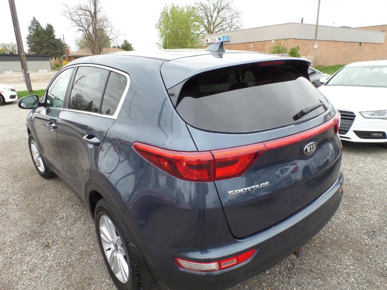 2017 Kia Sportage FWD 4dr LX Photo
