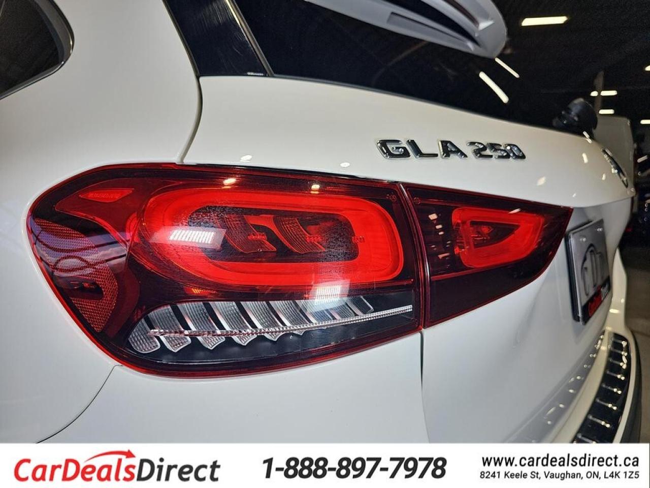 2021 Mercedes-Benz GLA-Class GLA 250 4MATIC / AMG Pkg / Leather / NAVI / Back u Photo