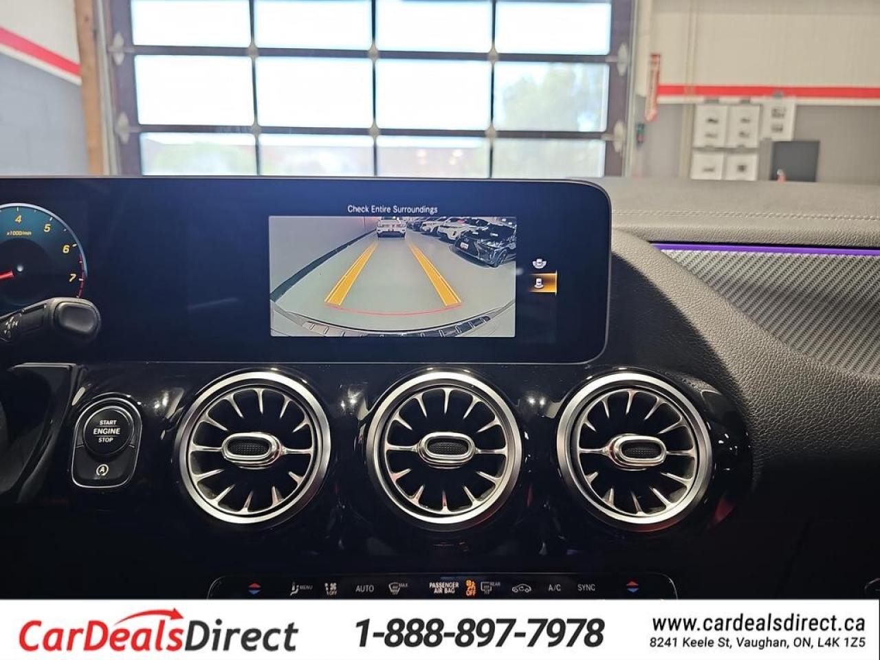 2021 Mercedes-Benz GLA-Class GLA 250 4MATIC / AMG Pkg / Leather / NAVI / Back u Photo