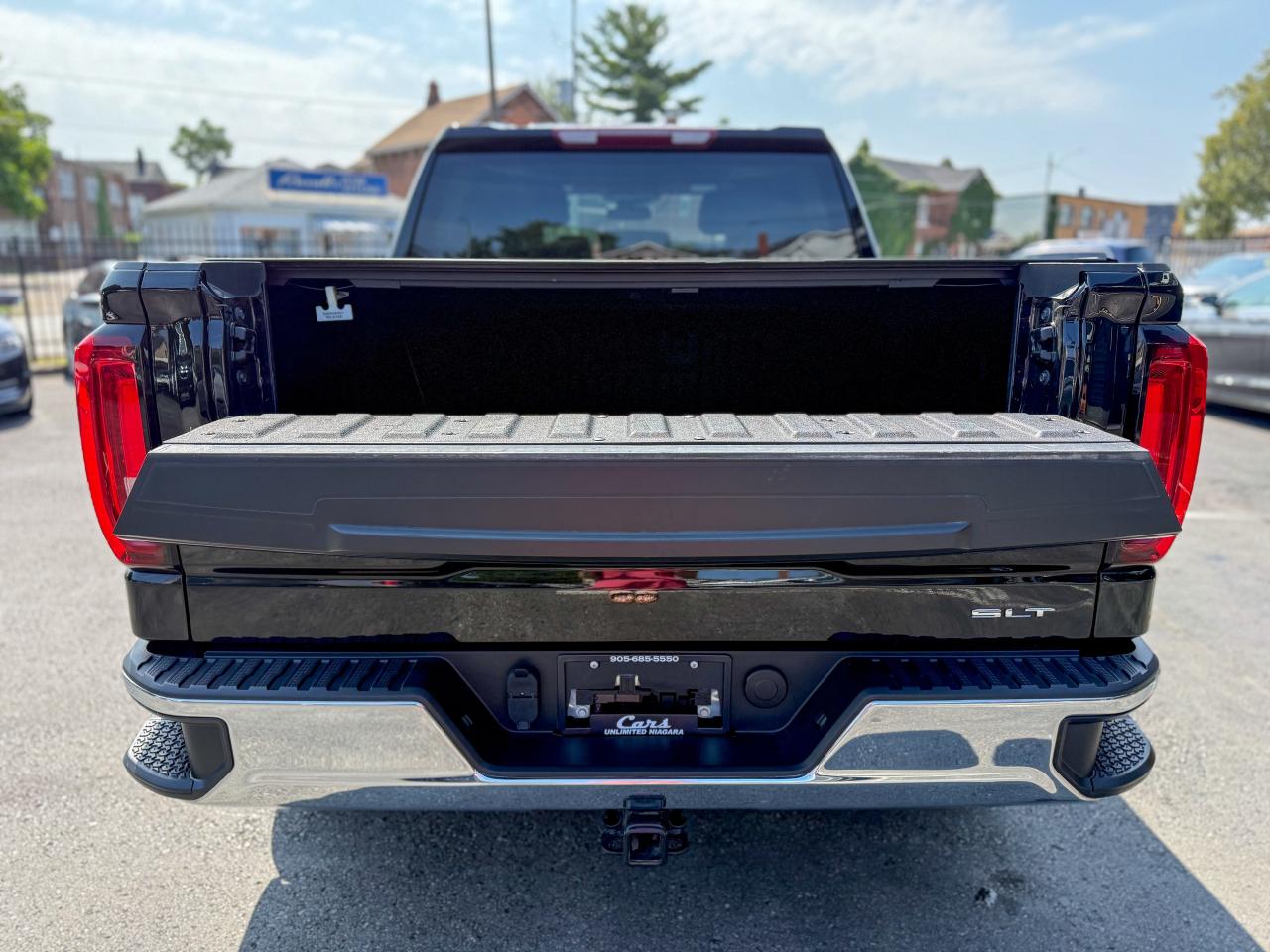 2023 GMC Sierra 1500 SLT/CREWCAB/4X4/CAMERA/REMOTE/1 OWNER/5.3L/LEATHER Photo