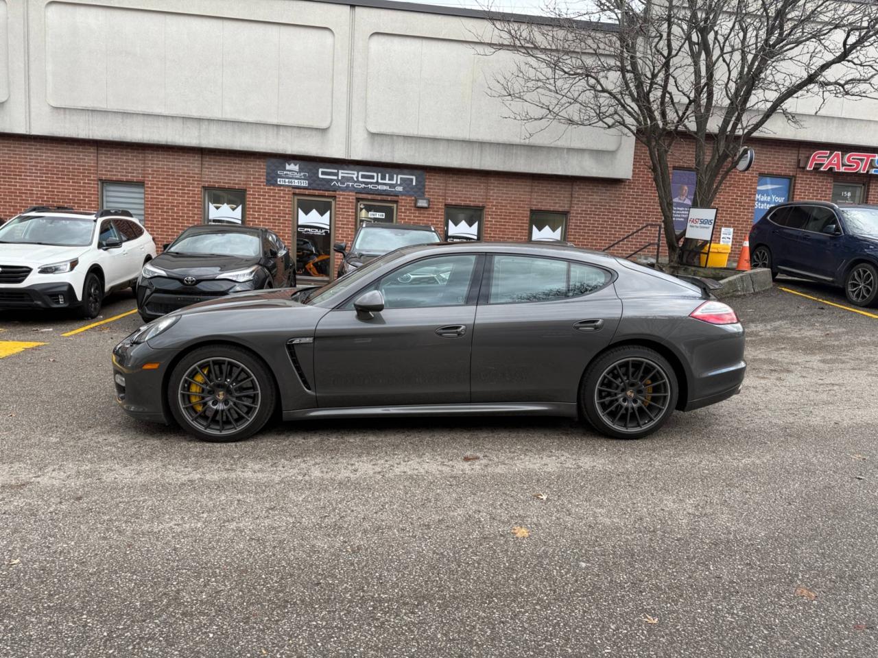 2012 Porsche Panamera 4dr HB Turbo S , ONE OWNER, NO ACCIDENT Photo3