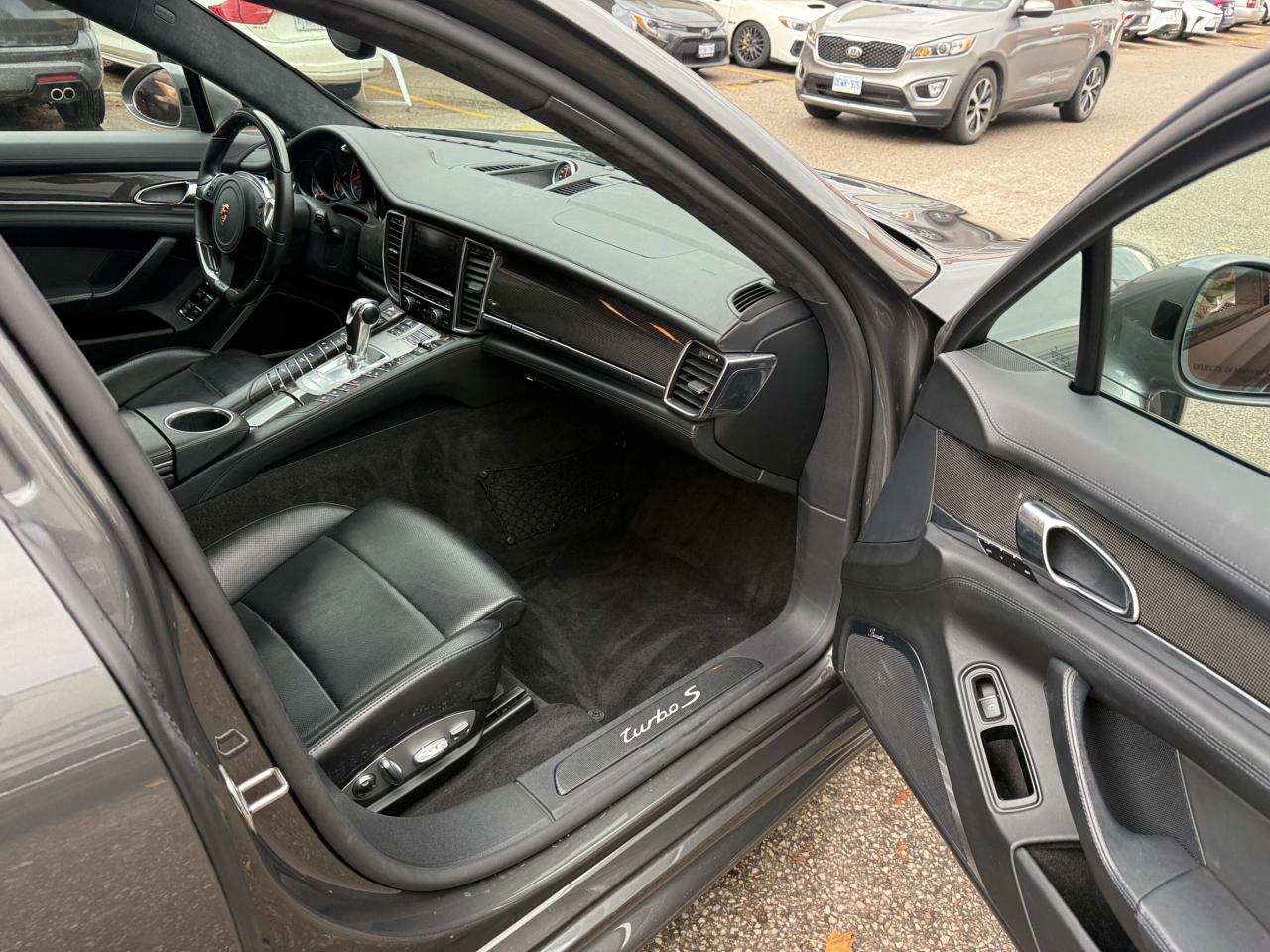 2012 Porsche Panamera 4dr HB Turbo S , ONE OWNER, NO ACCIDENT Photo