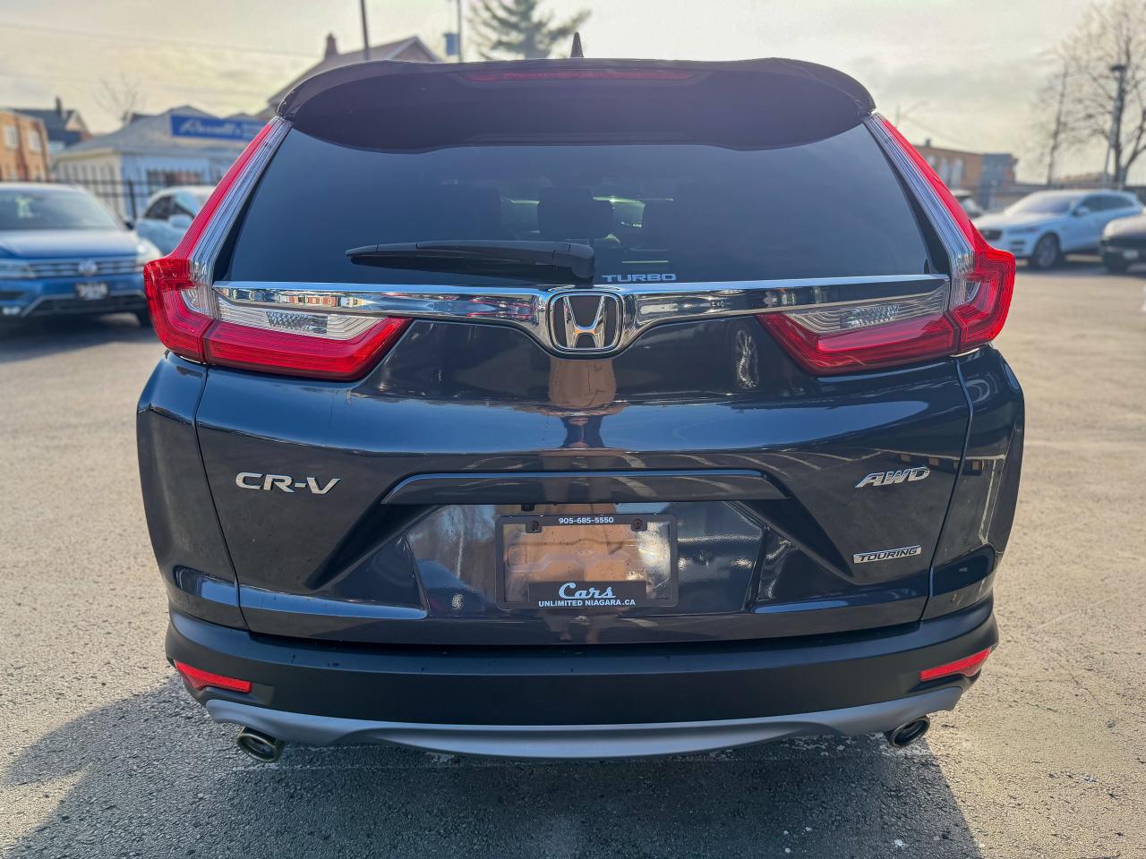 2017 Honda CR-V Touring-AWD/NAVI/LOW KM/BSM/ACC/PANO/REMOTE/CAMERA Photo3